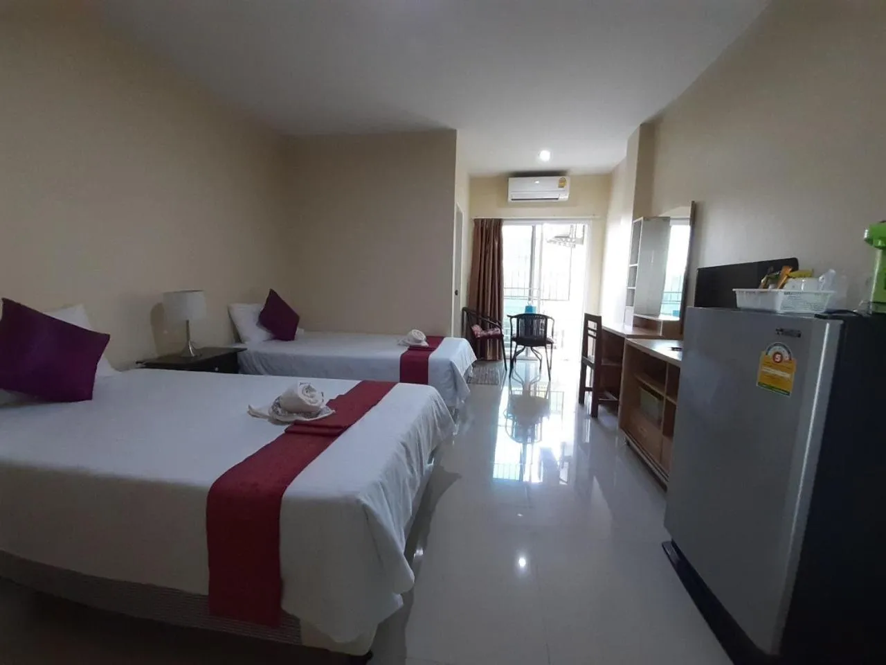 Photo of the whole room, Bed in Connect Apartment