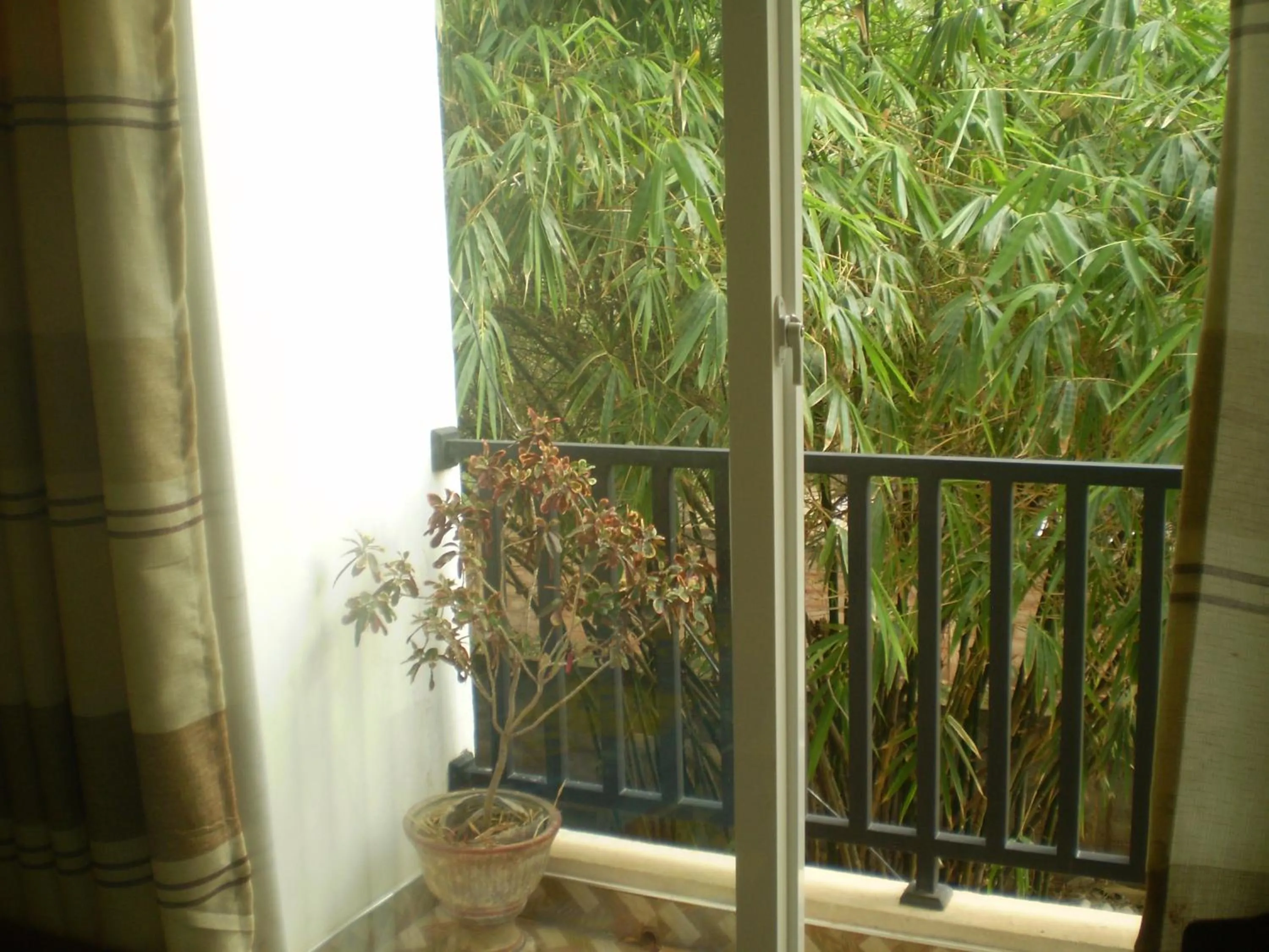 Hotel Pearl Gate