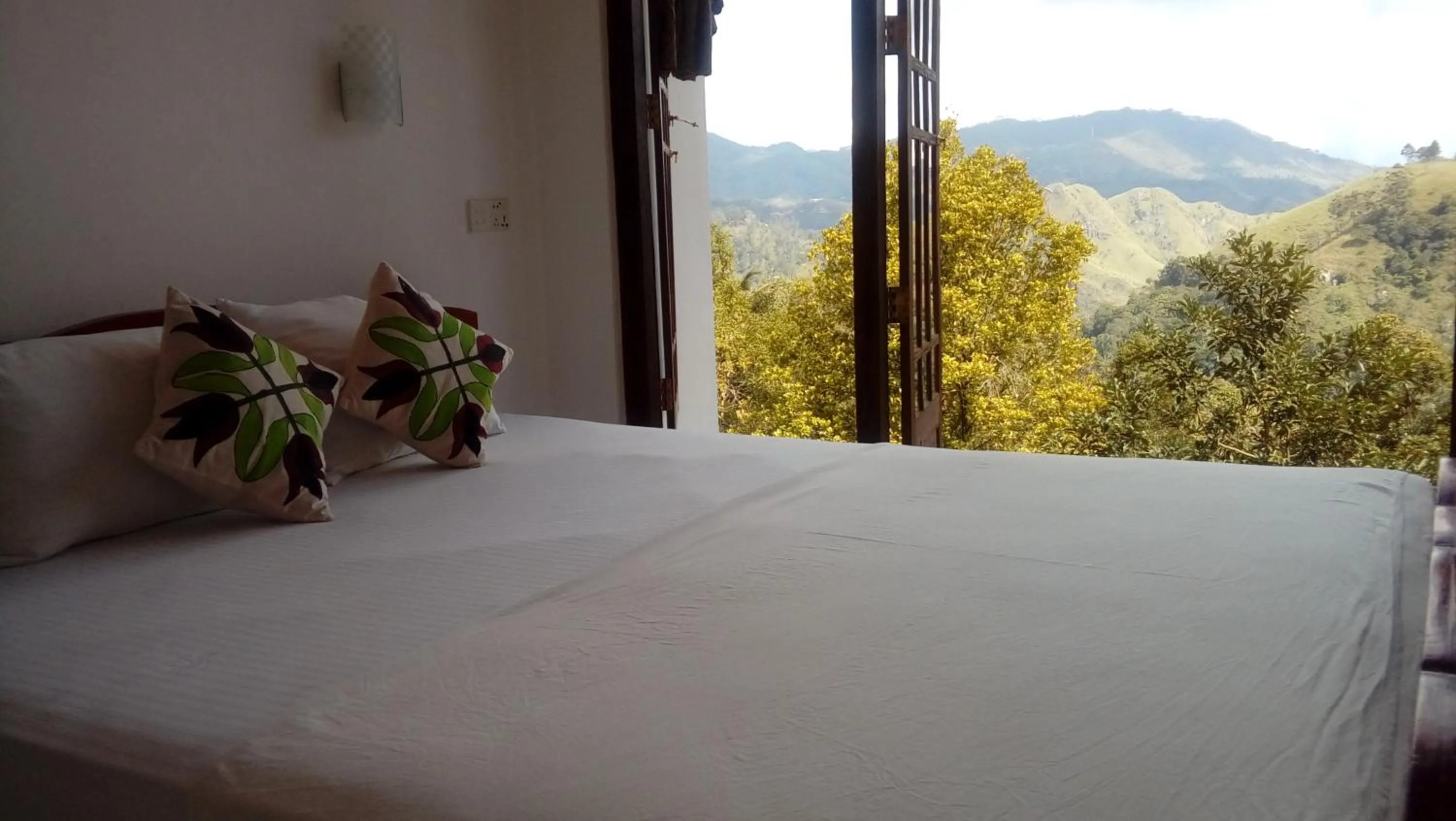 Natural landscape, Bed in Daban Homestay Ella