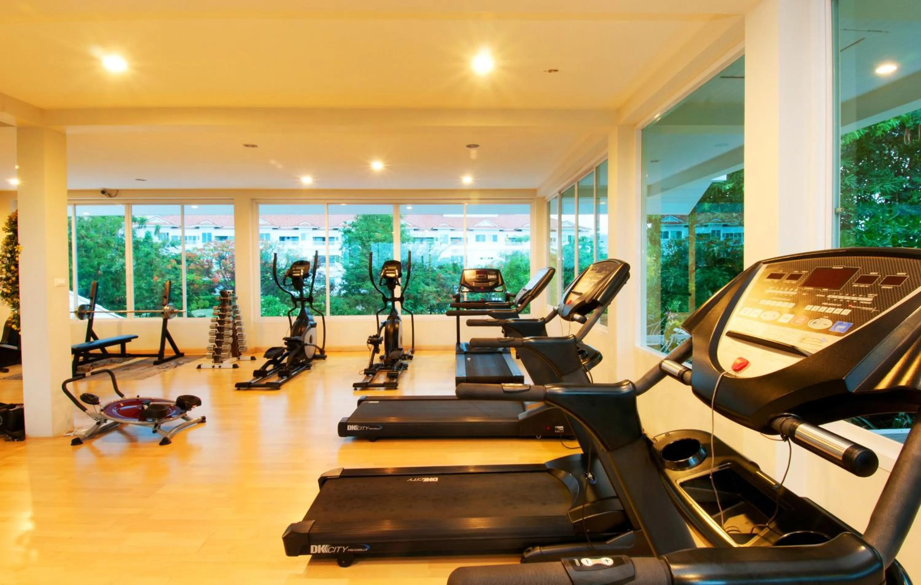 Fitness centre/facilities in Hua Hin Condotel & Resort Taweeporn