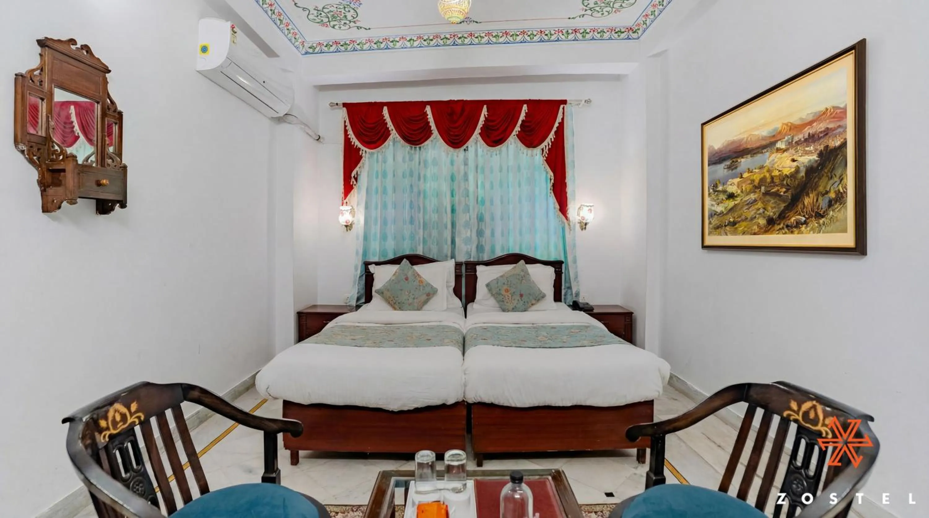Bed in Zostel Udaipur
