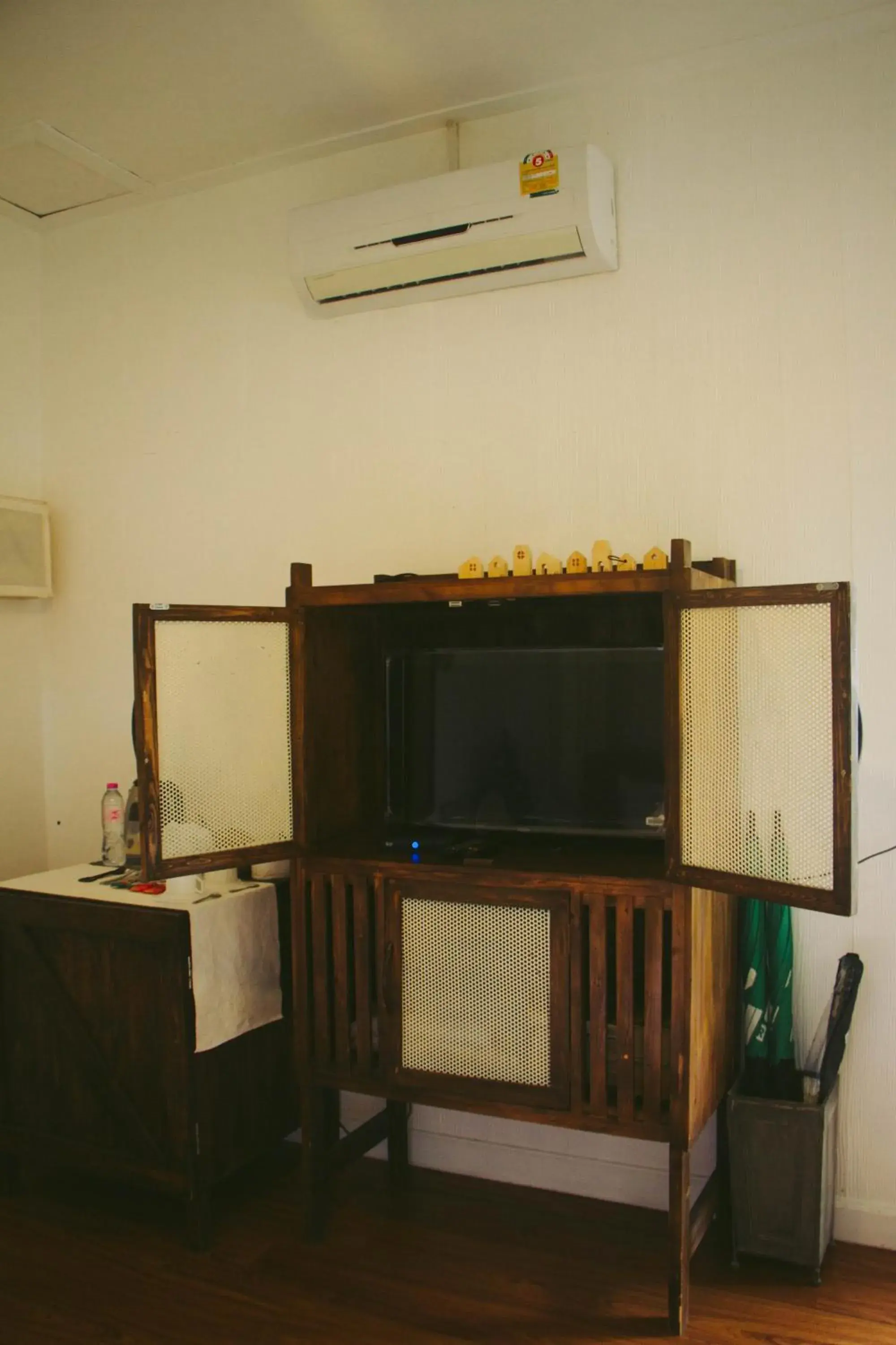 TV/Entertainment Center in Terrua Main Ten Villa Garden