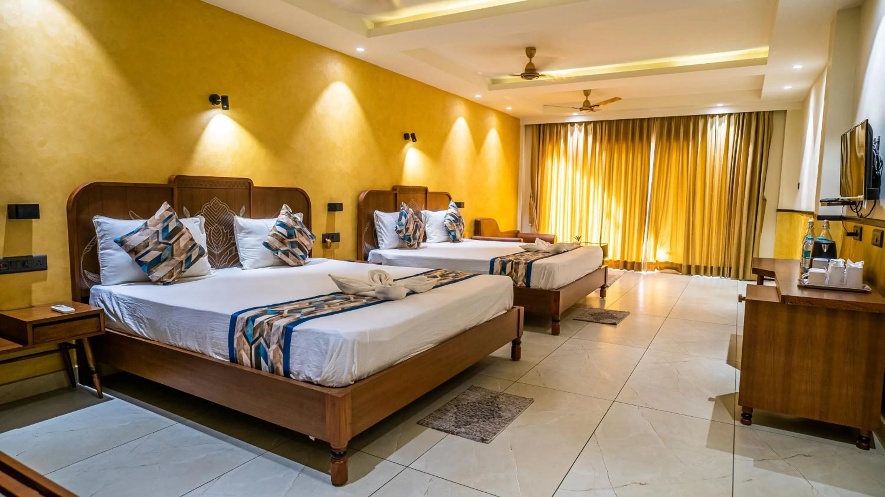 Bed in Hotel Sonar Bangla Tarapith