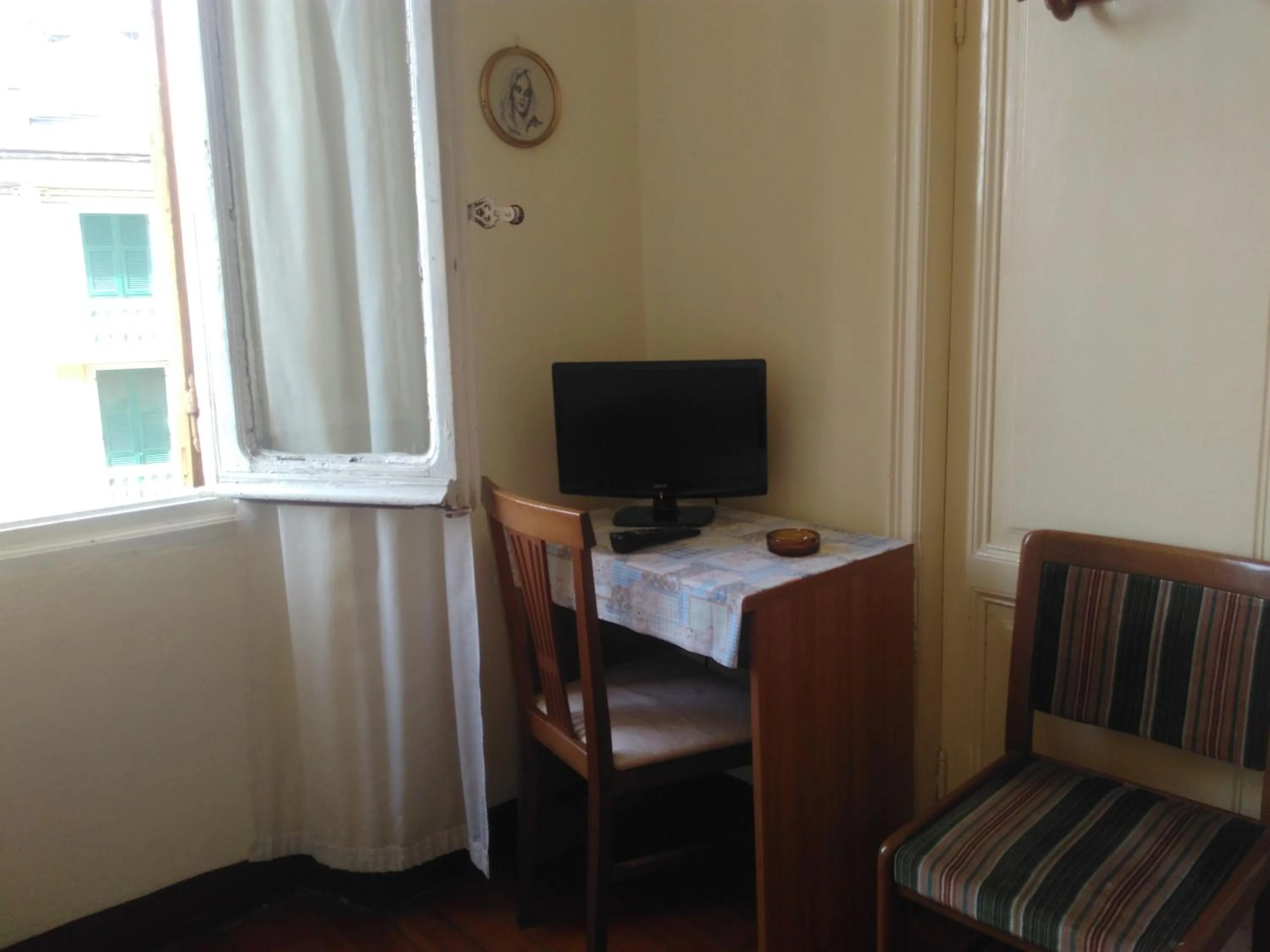 Photo of the whole room in Albergo Bandoni