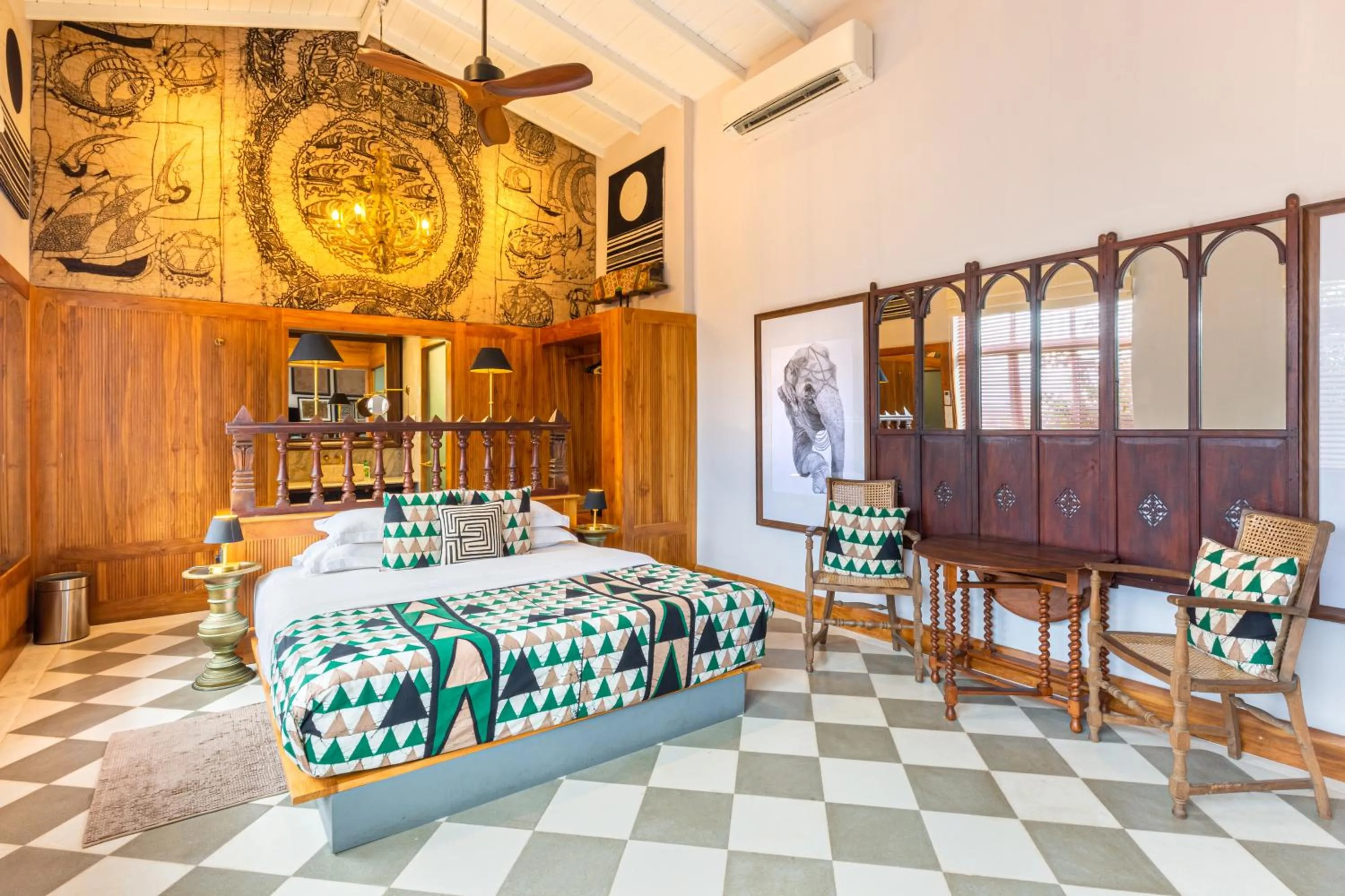 Art Suite with Garden View in 55TG Boutique Suites