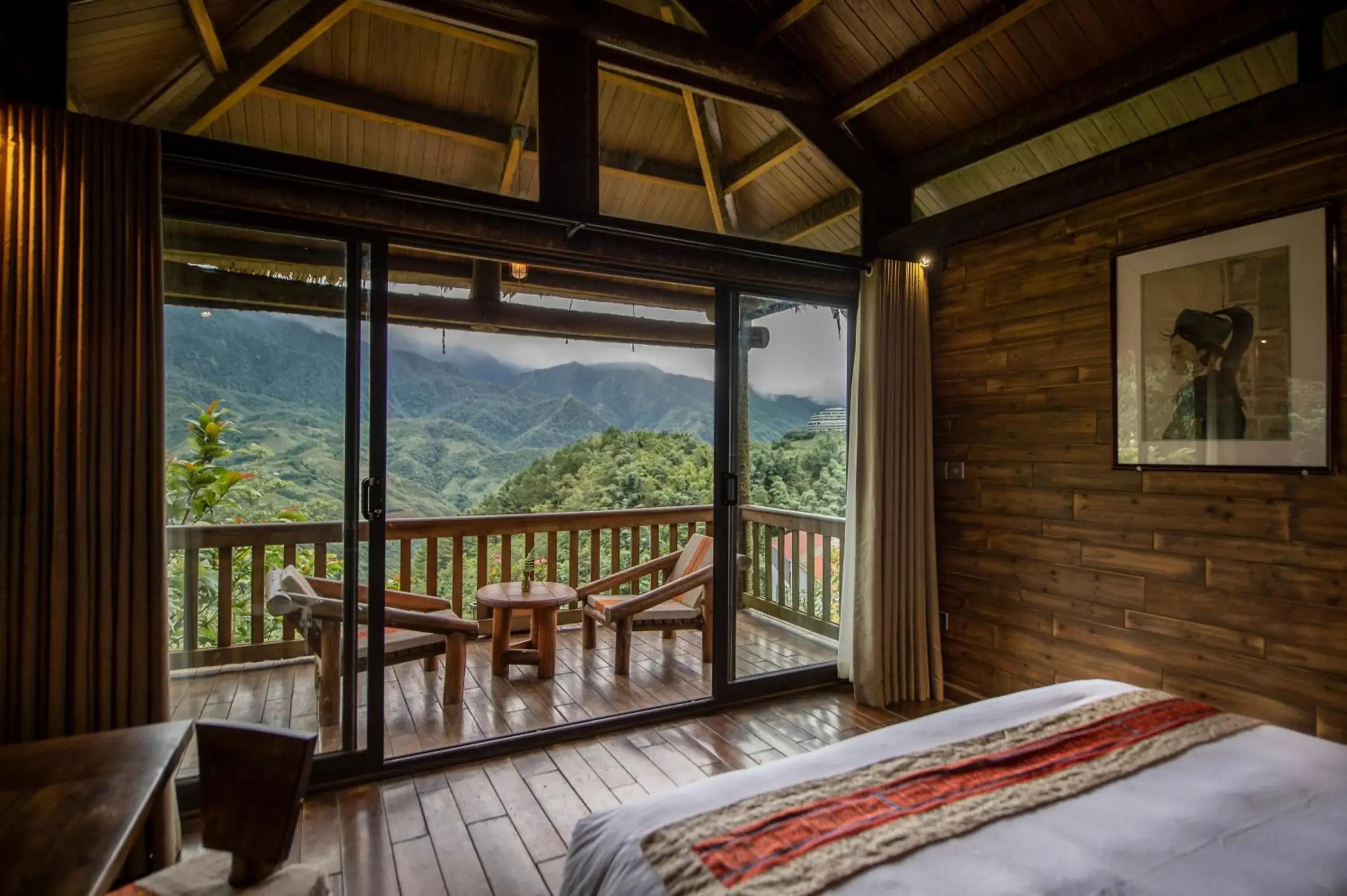 Bedroom, Bed in Sapa Jade Hill Resort & Spa Bedroom, Bed in Sapa Jade Hill Resort & Spa