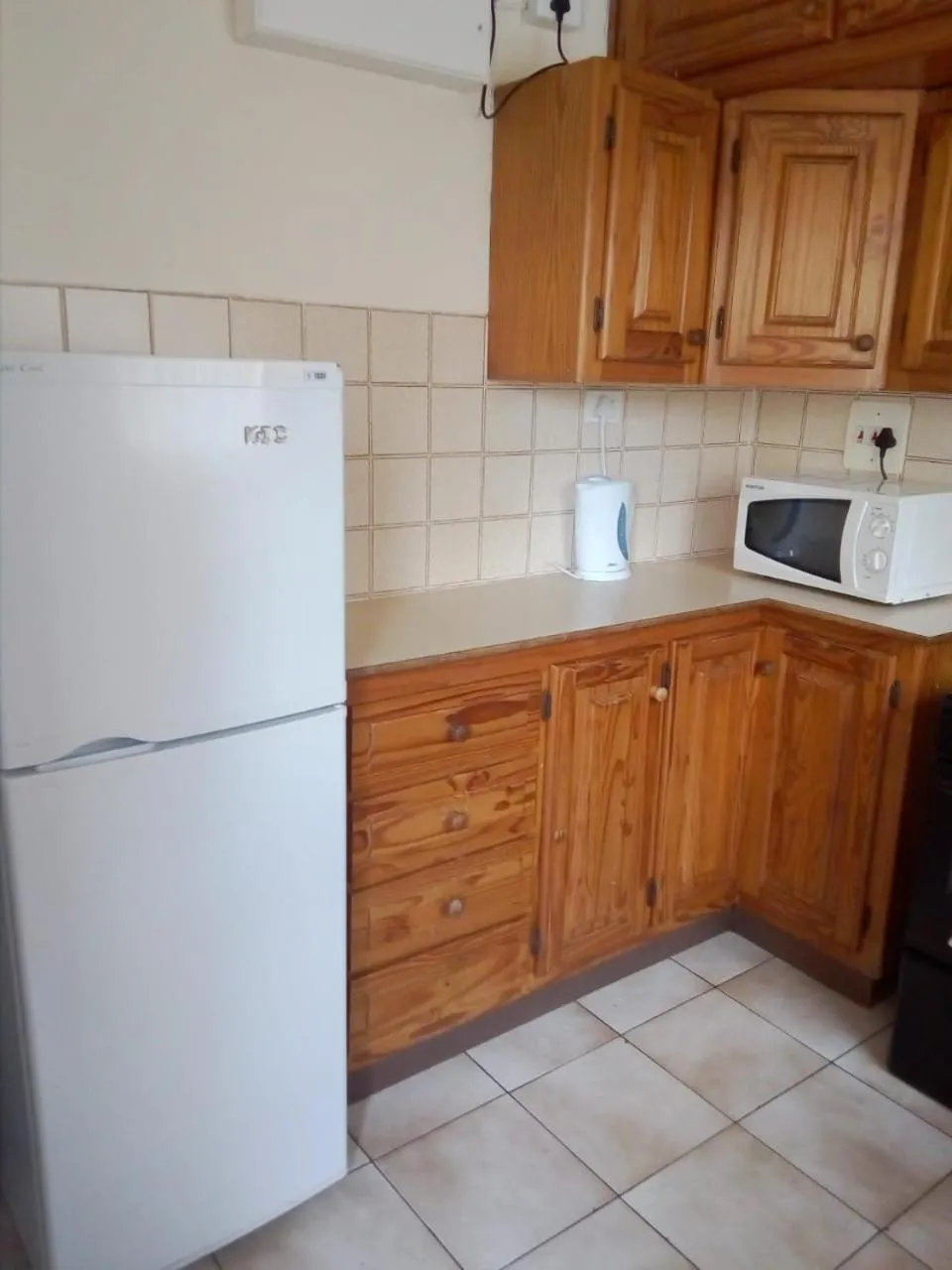 Kitchen or kitchenette in Doonside Holiday Apartments