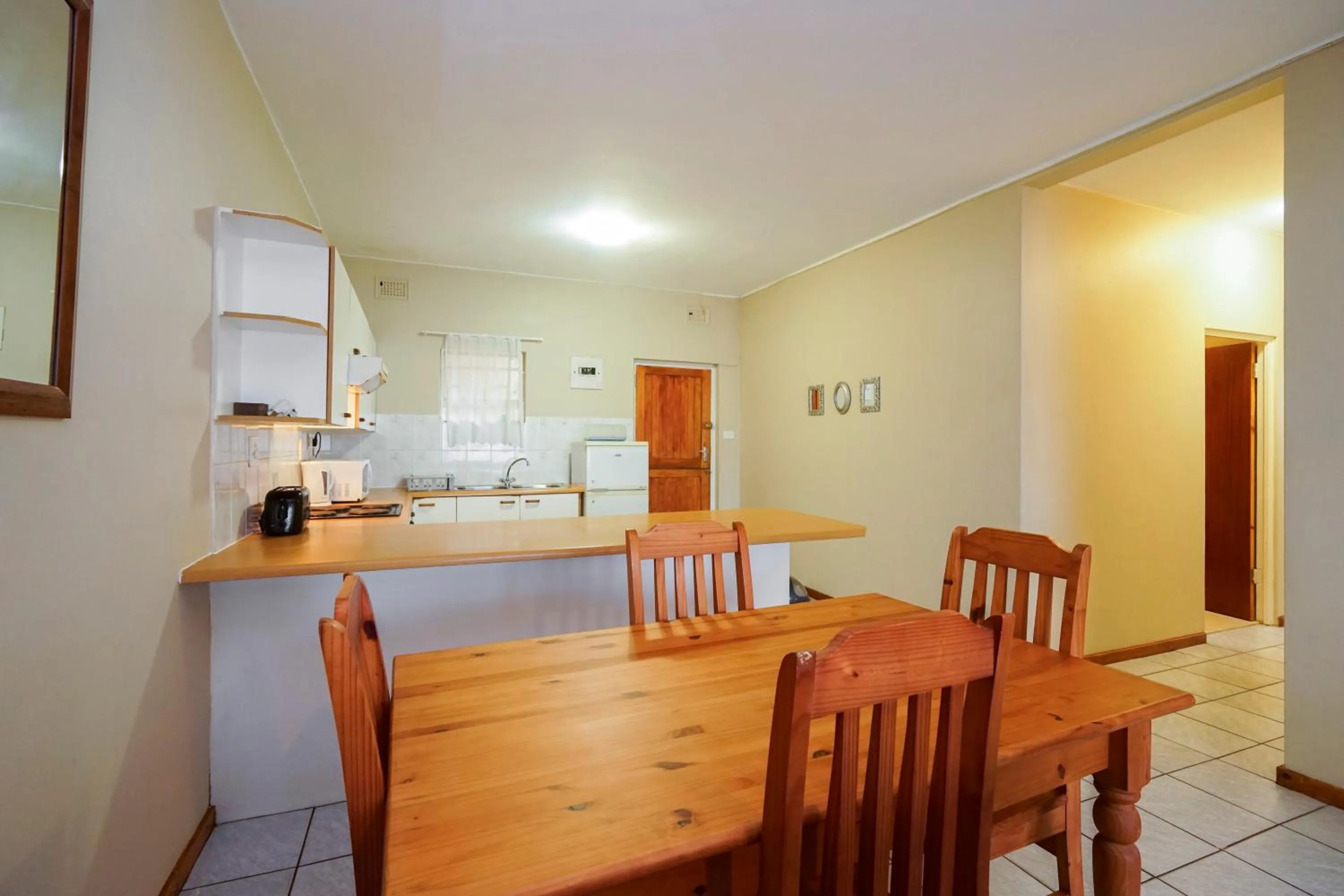 Dining area in Doonside Holiday Apartments