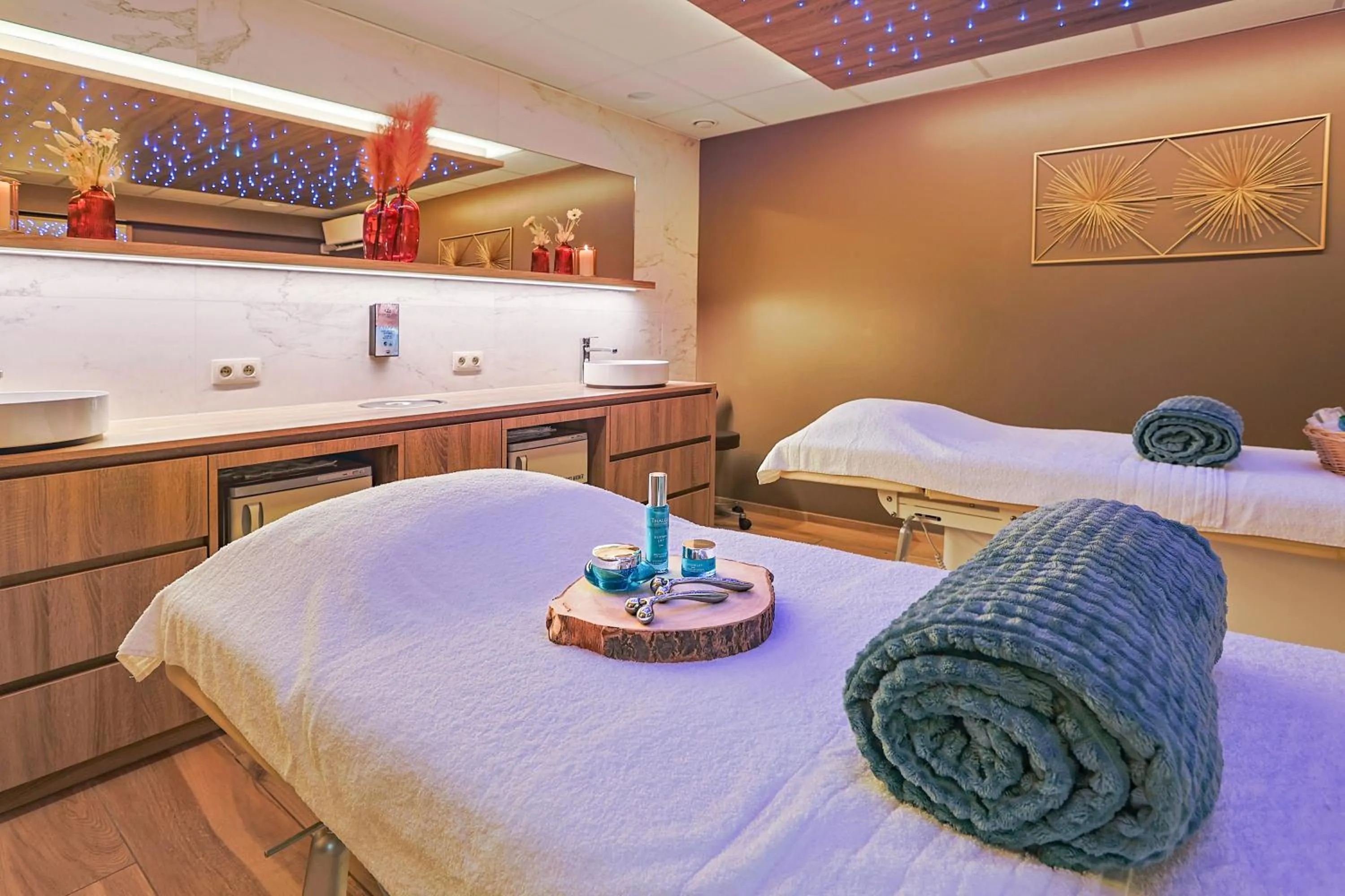 Spa and wellness centre/facilities, Bed in Hotel Quartier Latin