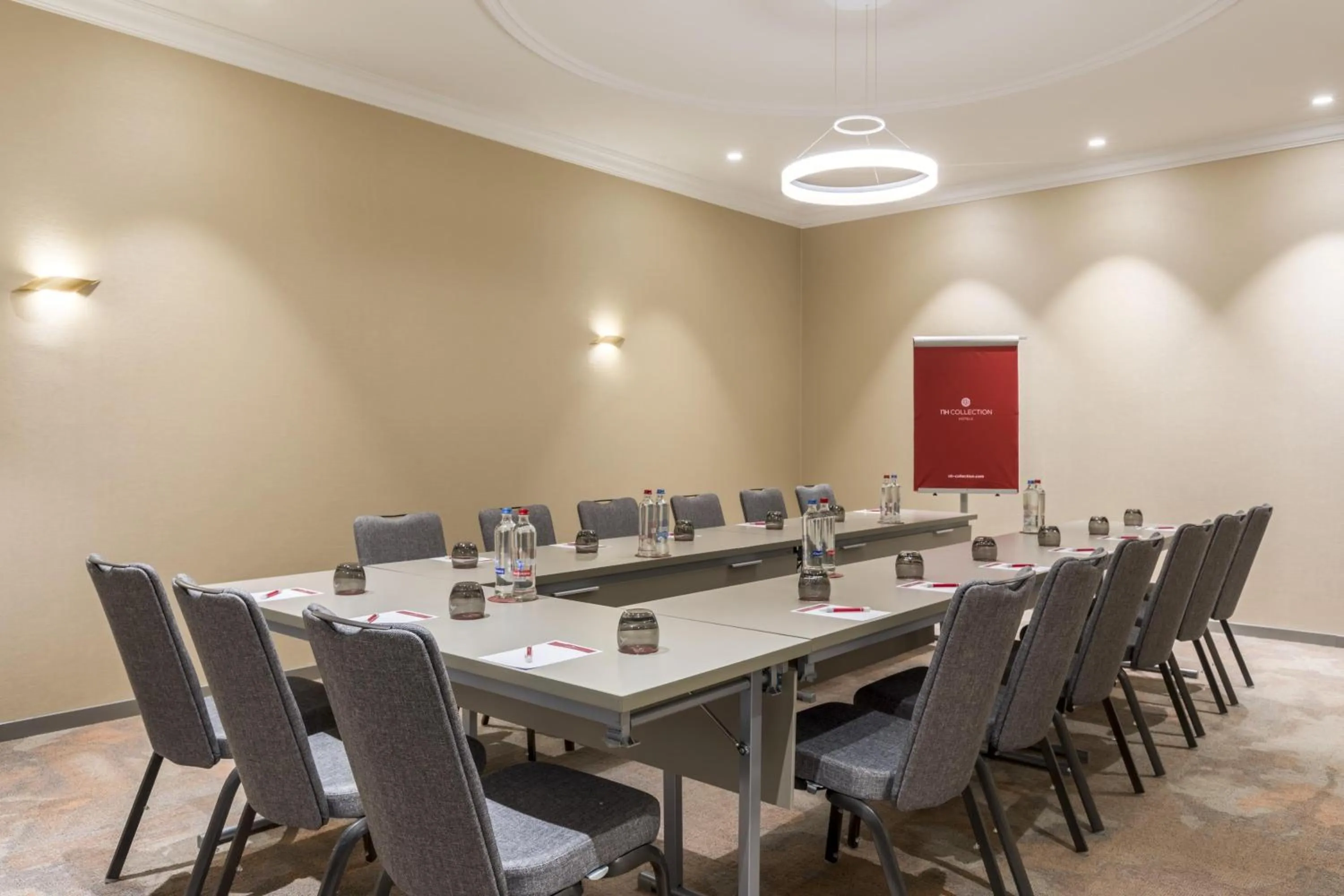 Meeting/conference room in NH Collection Brussels Grand Sablon