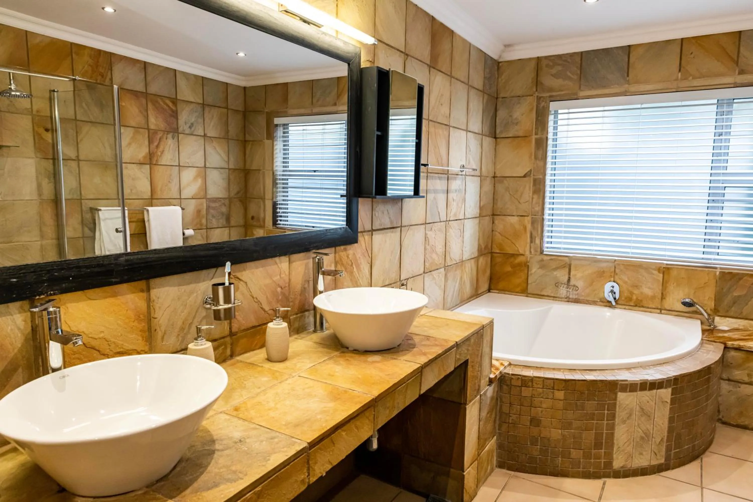 Shower in Vanilla Guesthouse