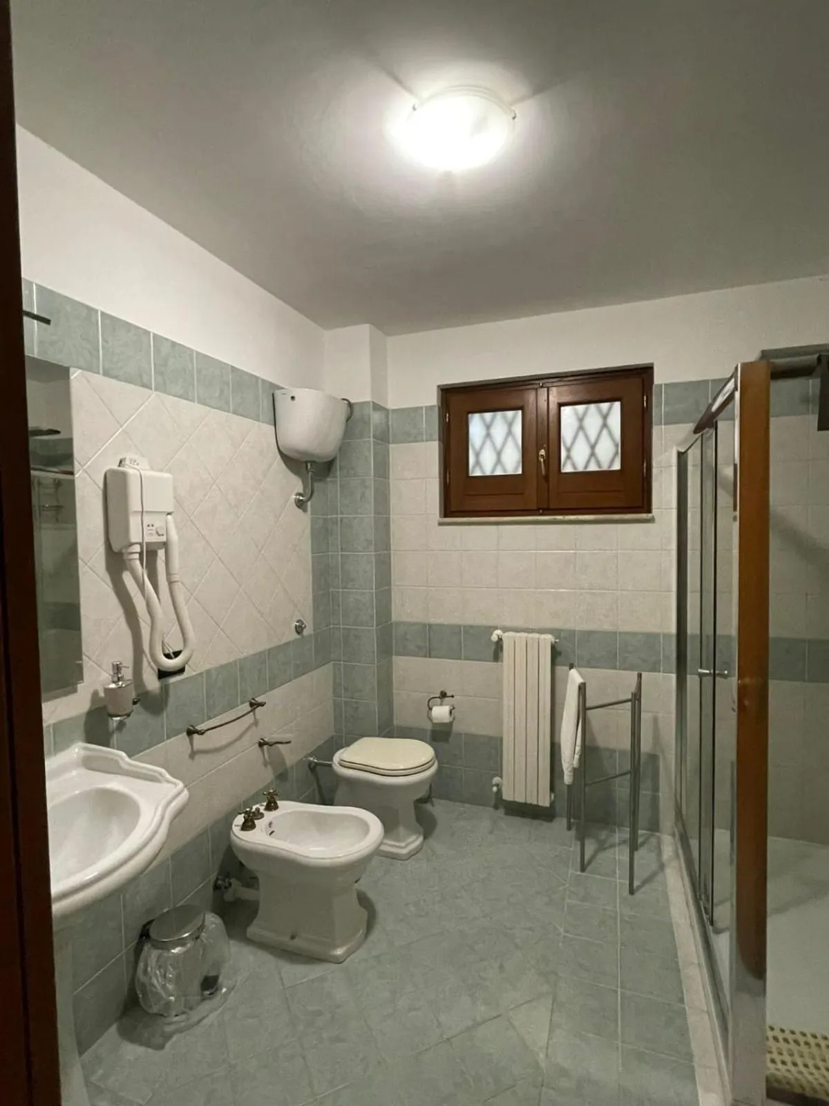 Bathroom in BBuSS Country Club