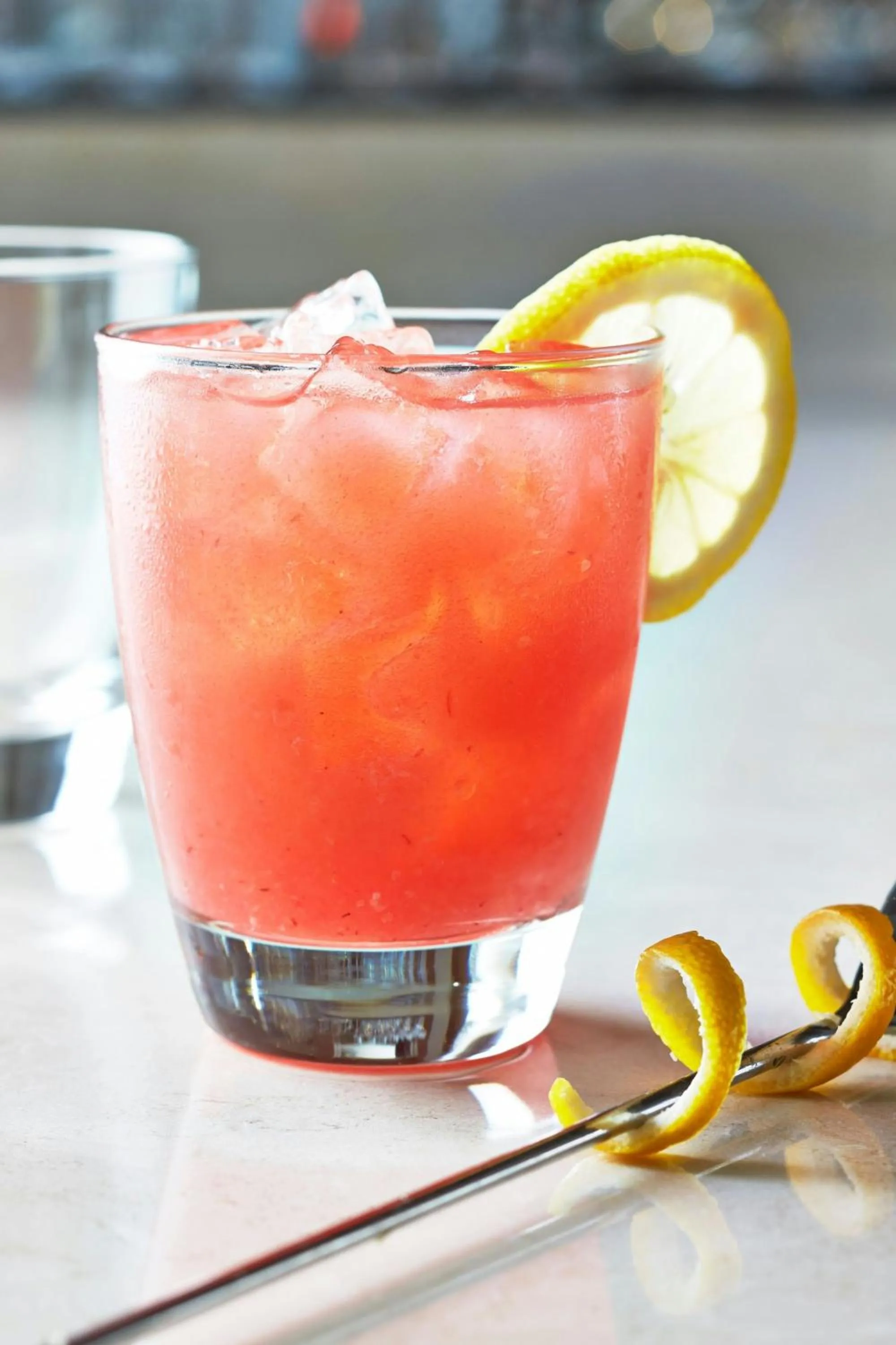 Lounge or bar in AC Hotel by Marriott Des Moines East Village