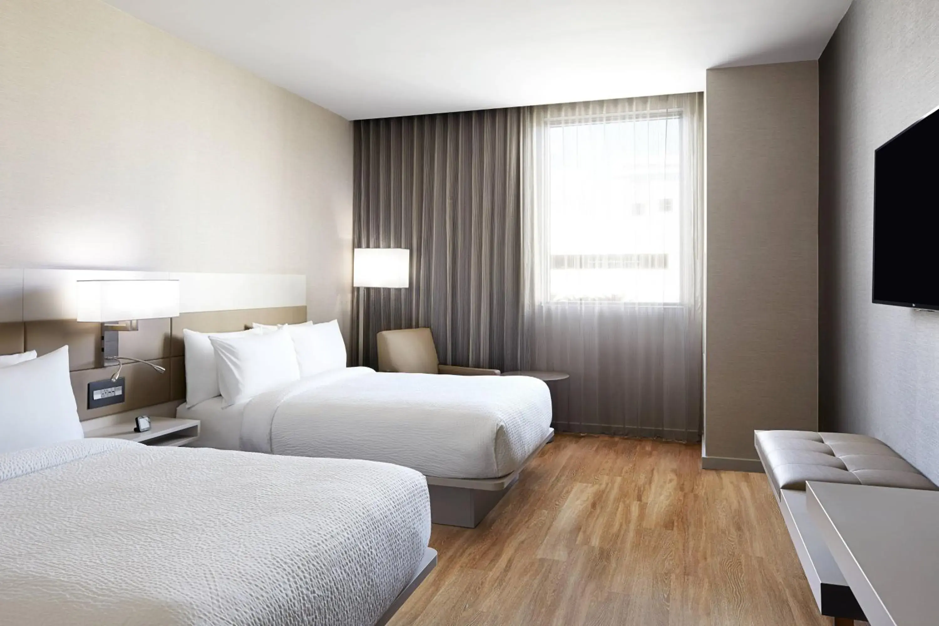 Deluxe Double Room in AC Hotel by Marriott Miami Aventura Deluxe Double Room in AC Hotel by Marriott Miami Aventura