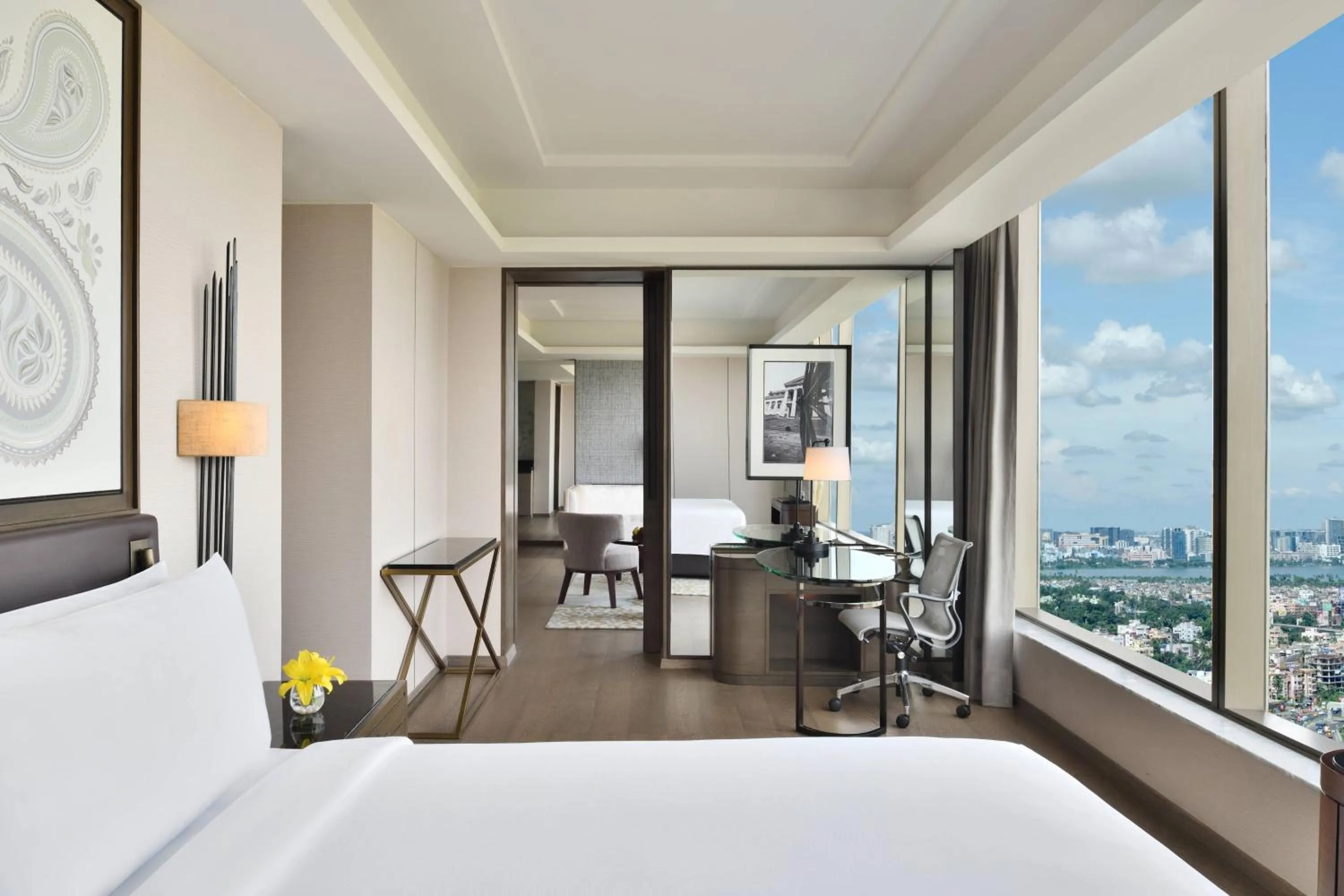 Bedroom, Bed in JW Marriott Hotel Kolkata