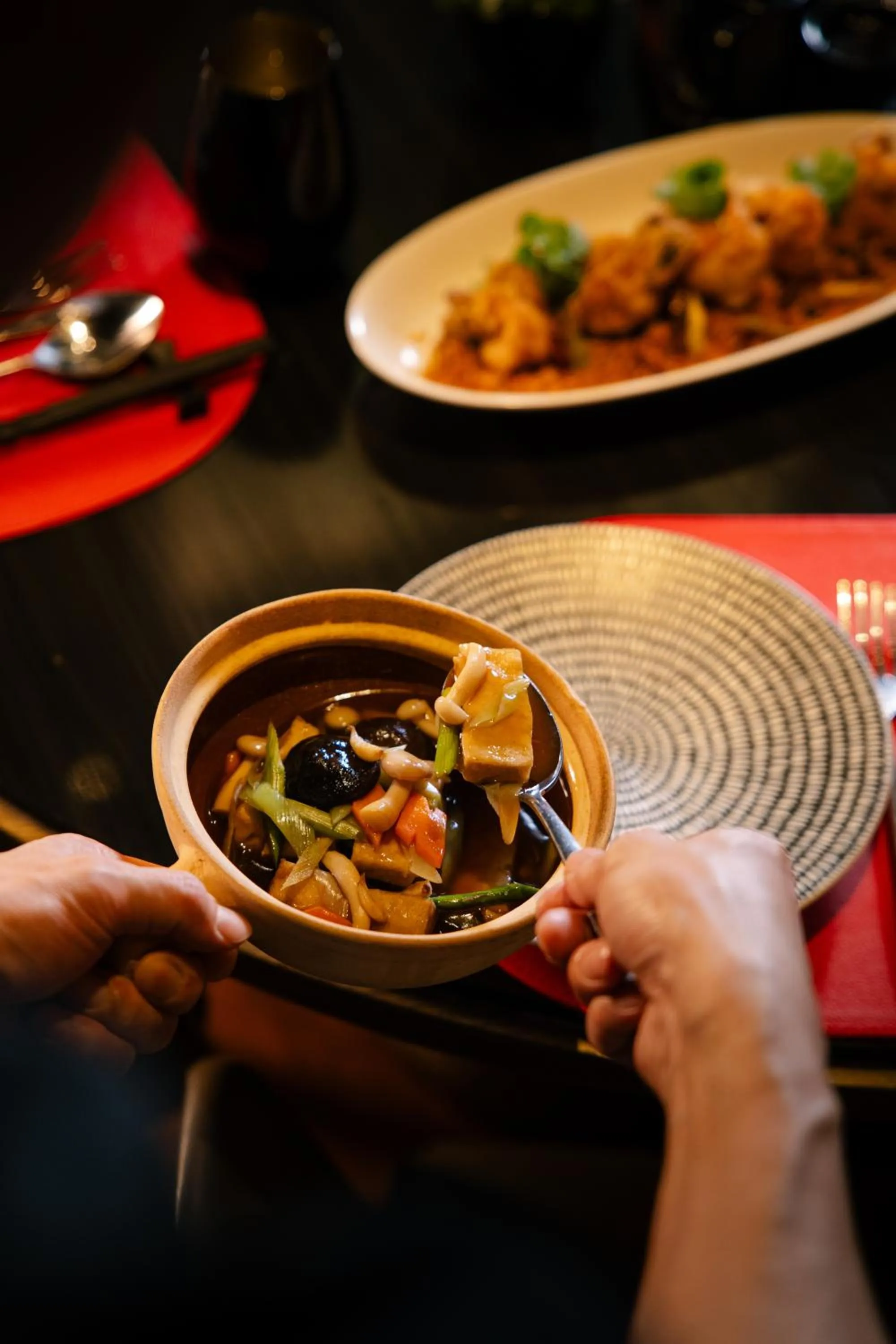 Restaurant/places to eat in JW Marriott Hotel Kolkata