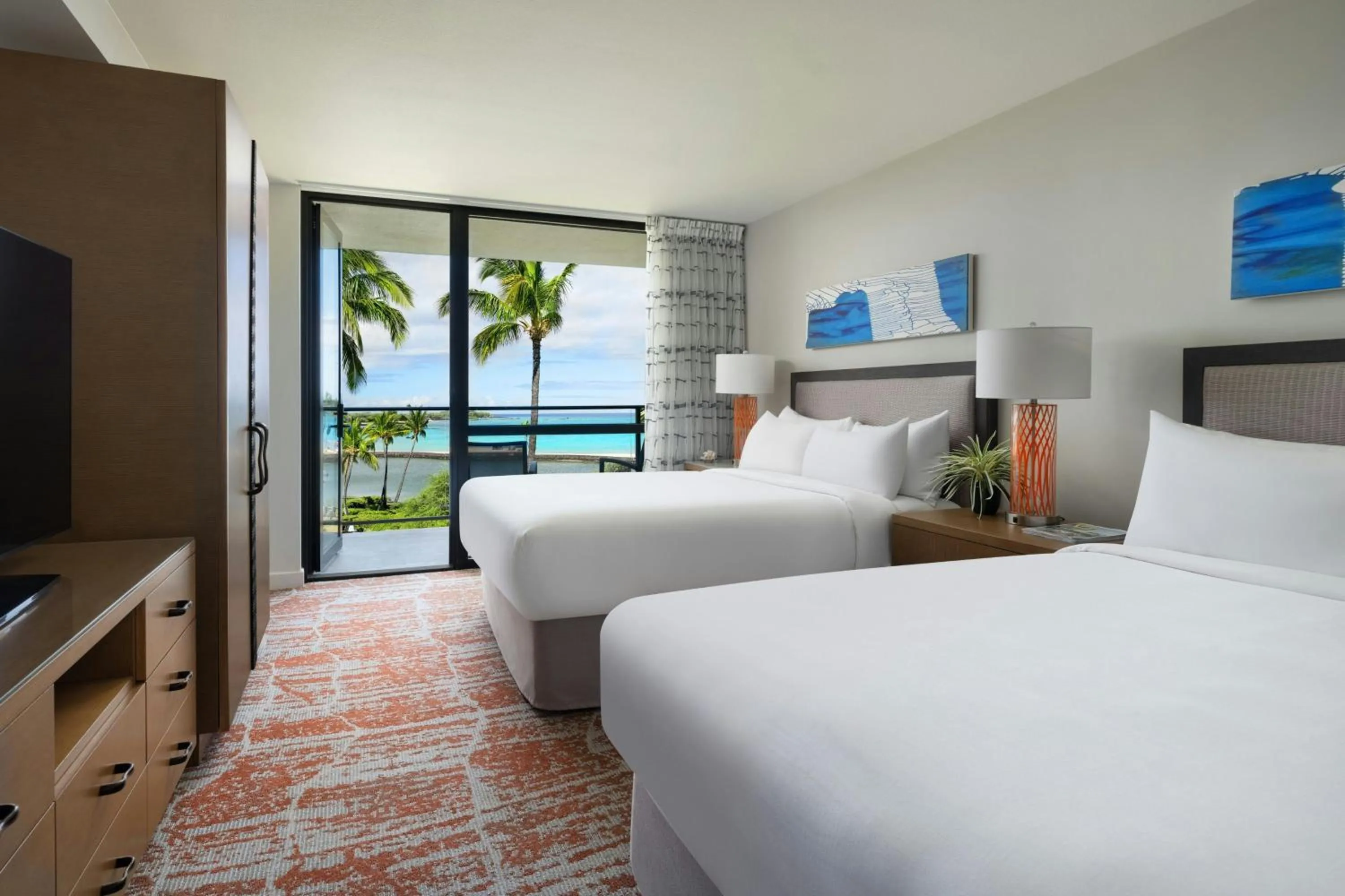 Bedroom, Bed in Marriott’s Waikoloa Ocean Club