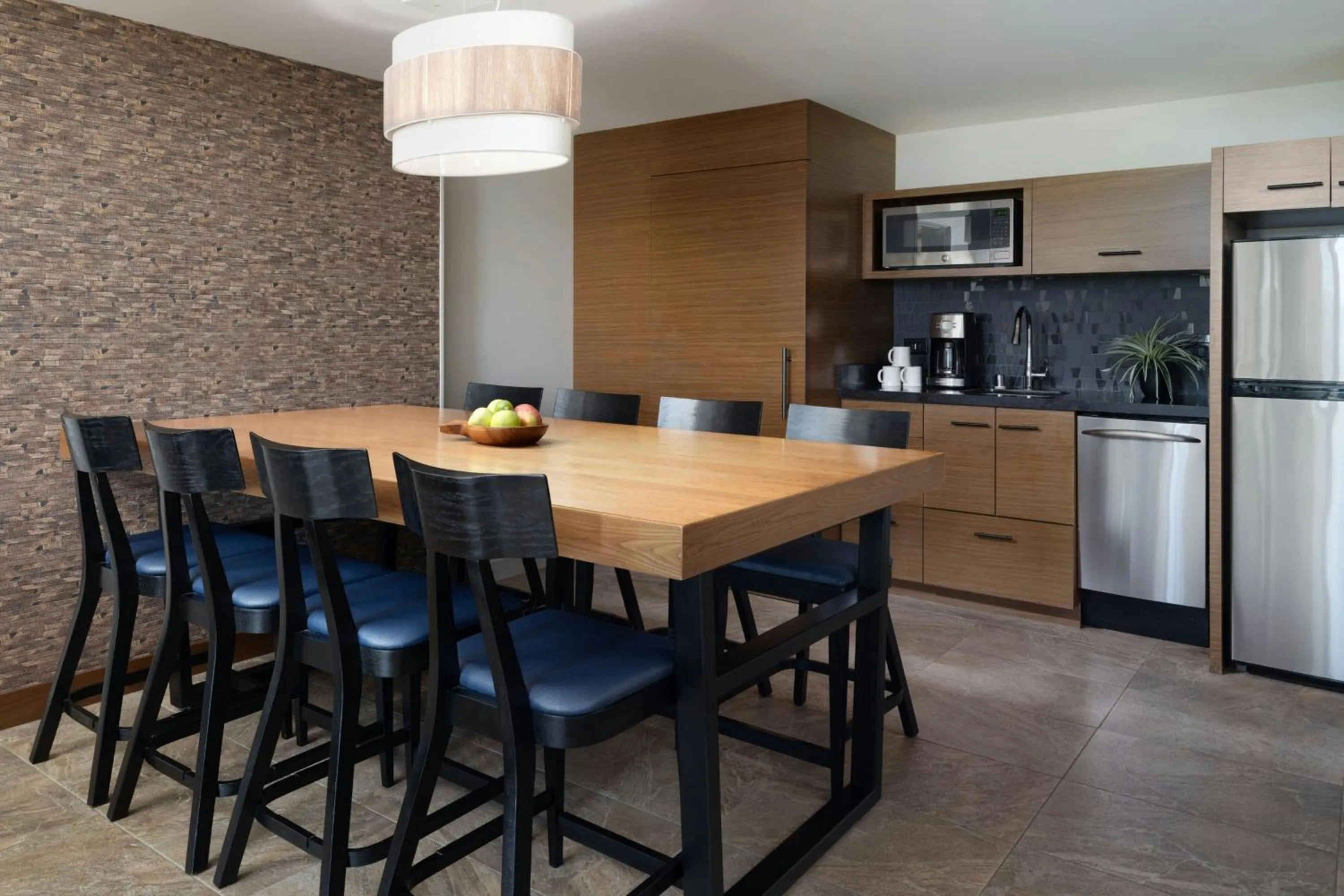 Bedroom in Marriott’s Waikoloa Ocean Club