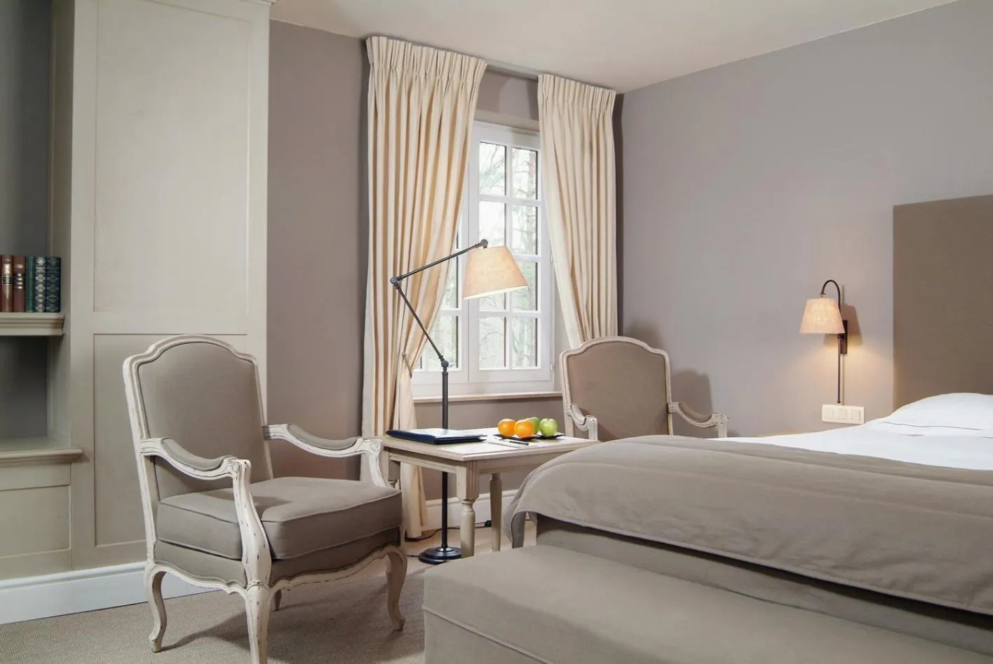 Bedroom, Bed in La Butte aux Bois a Small Luxury Hotel of the World