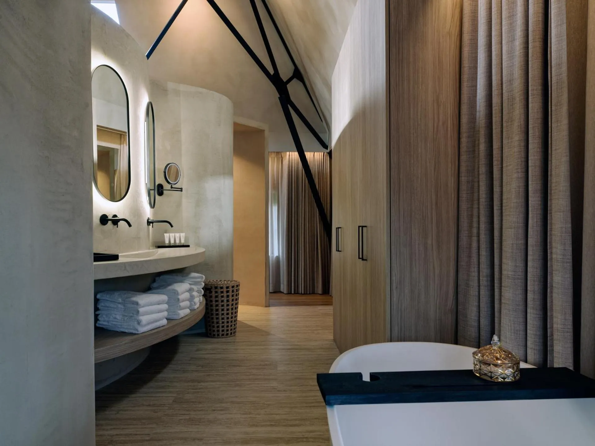 Bed in La Butte aux Bois a Small Luxury Hotel of the World