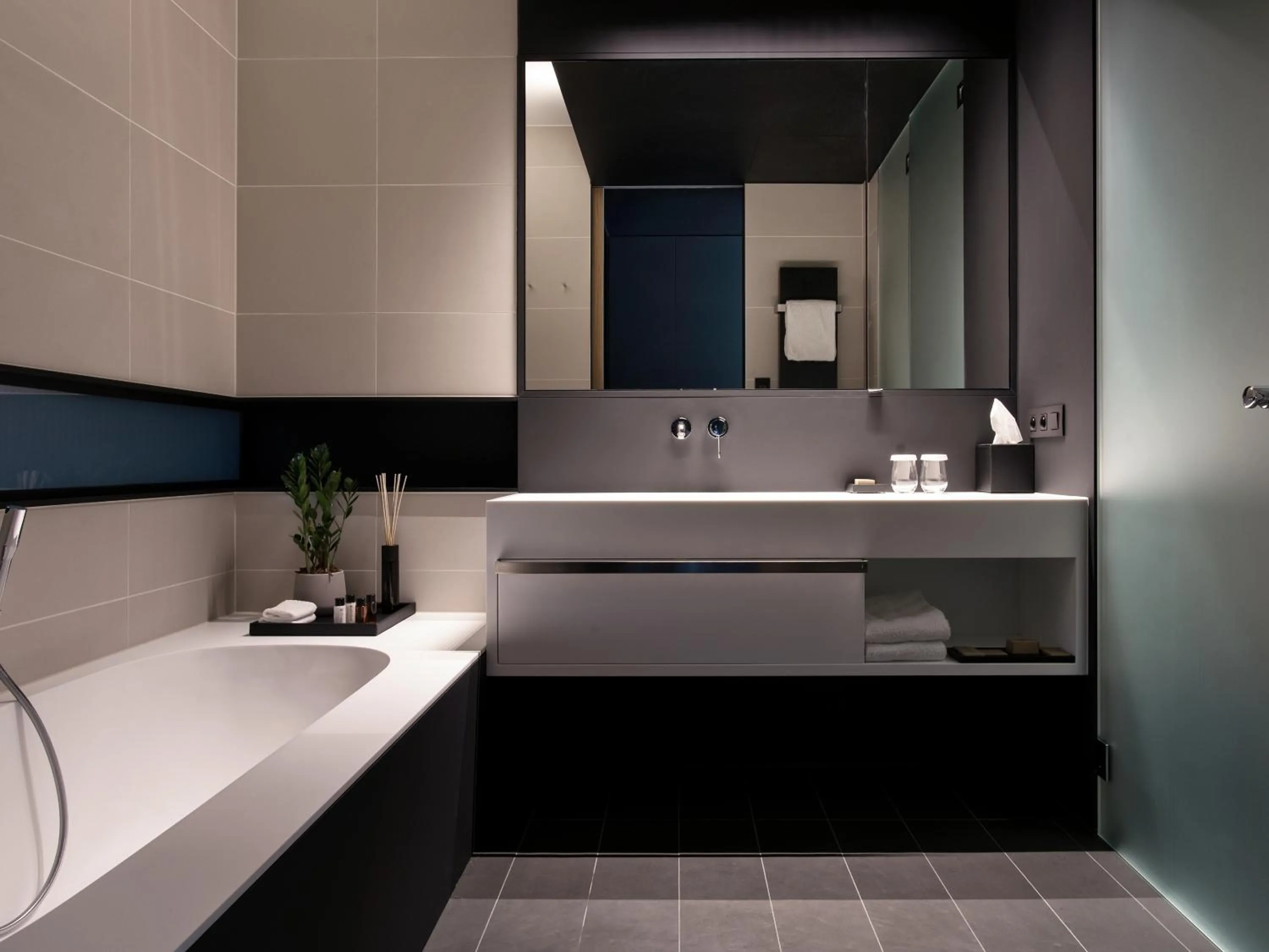 Bathroom in La Butte aux Bois a Small Luxury Hotel of the World