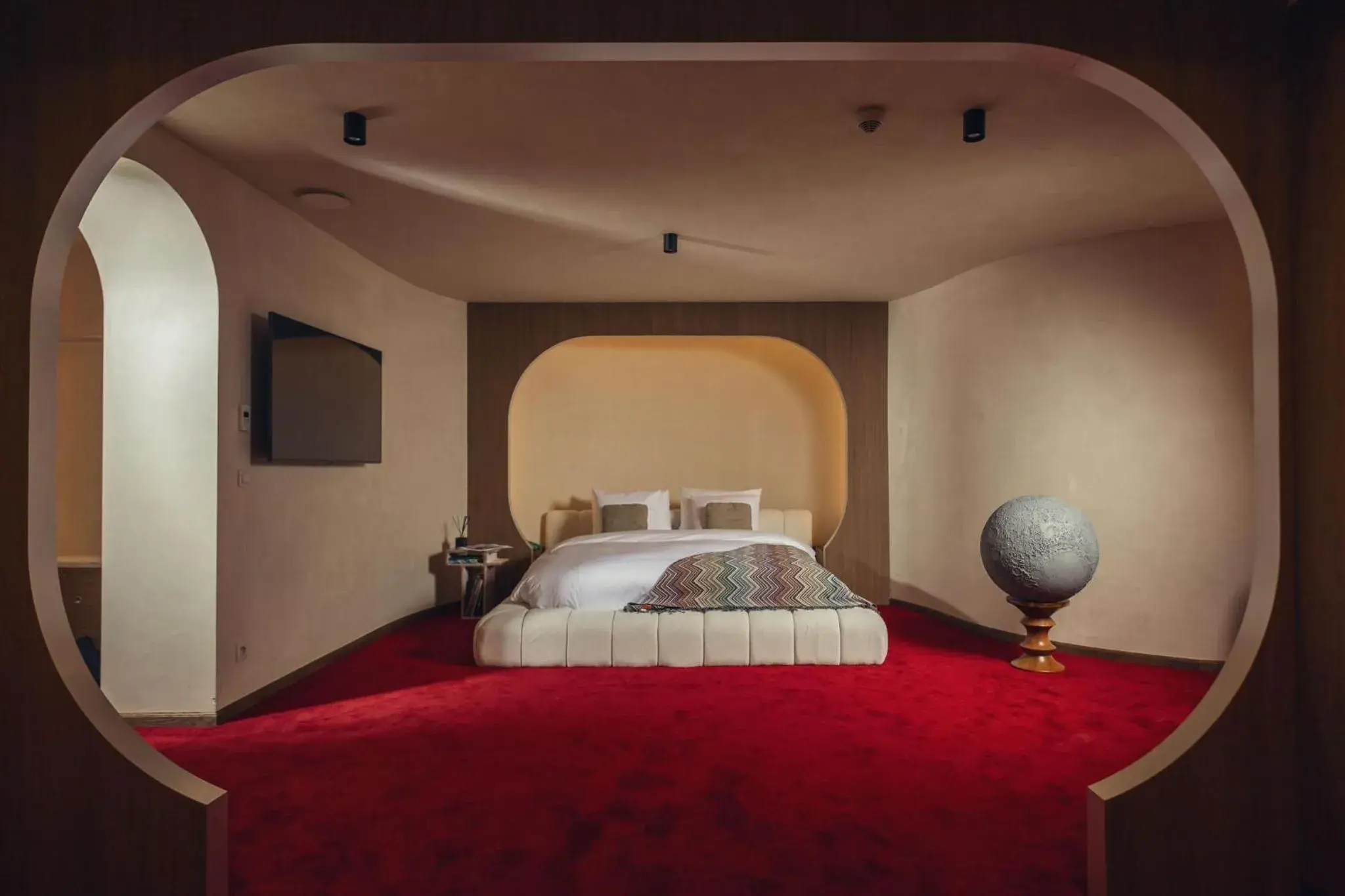 King Suite with Spa Bath in La Butte aux Bois a Small Luxury Hotel of the World King Suite with Spa Bath in La Butte aux Bois a Small Luxury Hotel of the World