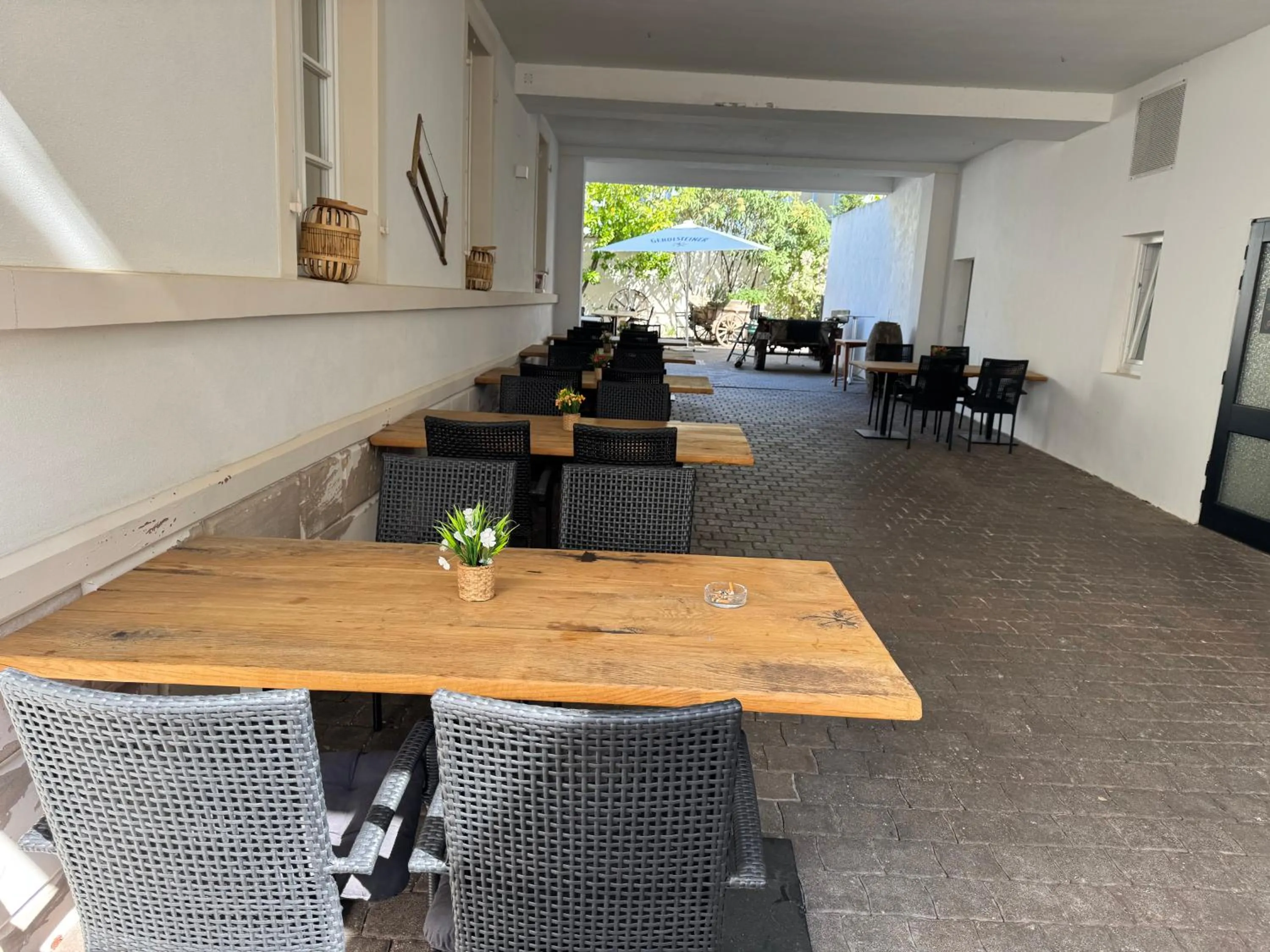 Property building in Hotel Restaurant Goldenes Ross