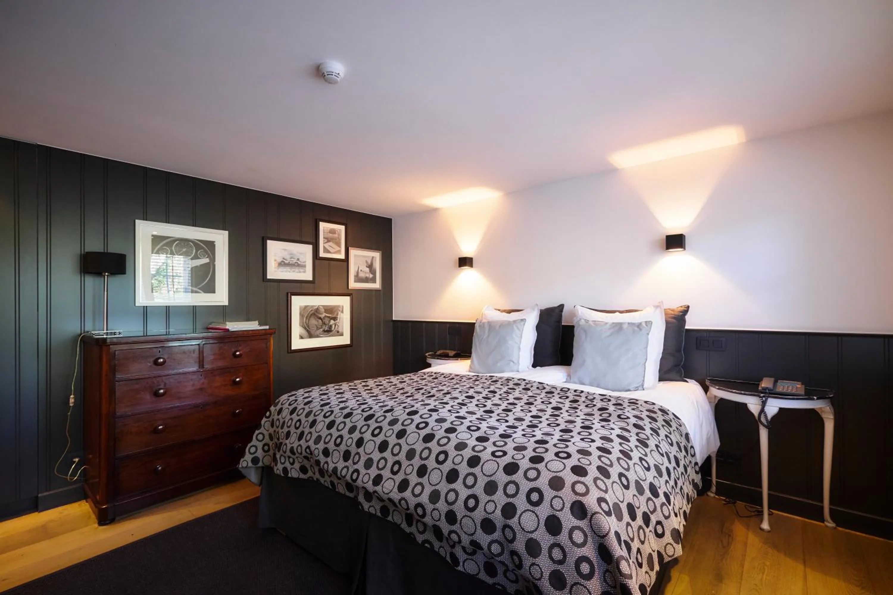 Bed in Romantik Manoir Carpe Diem