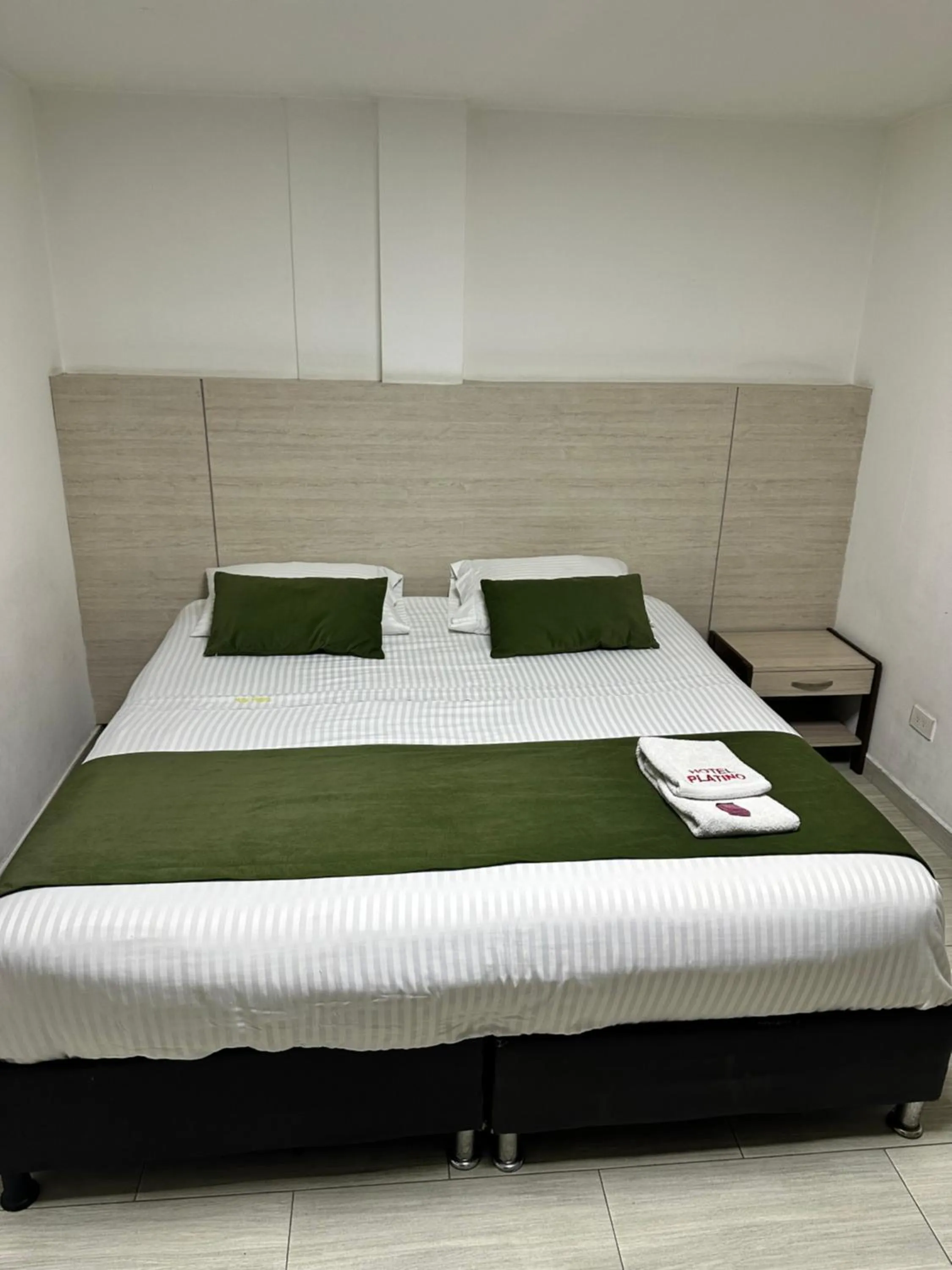 Bed in Hotel Bestmark Platino en Chapinero Bogota