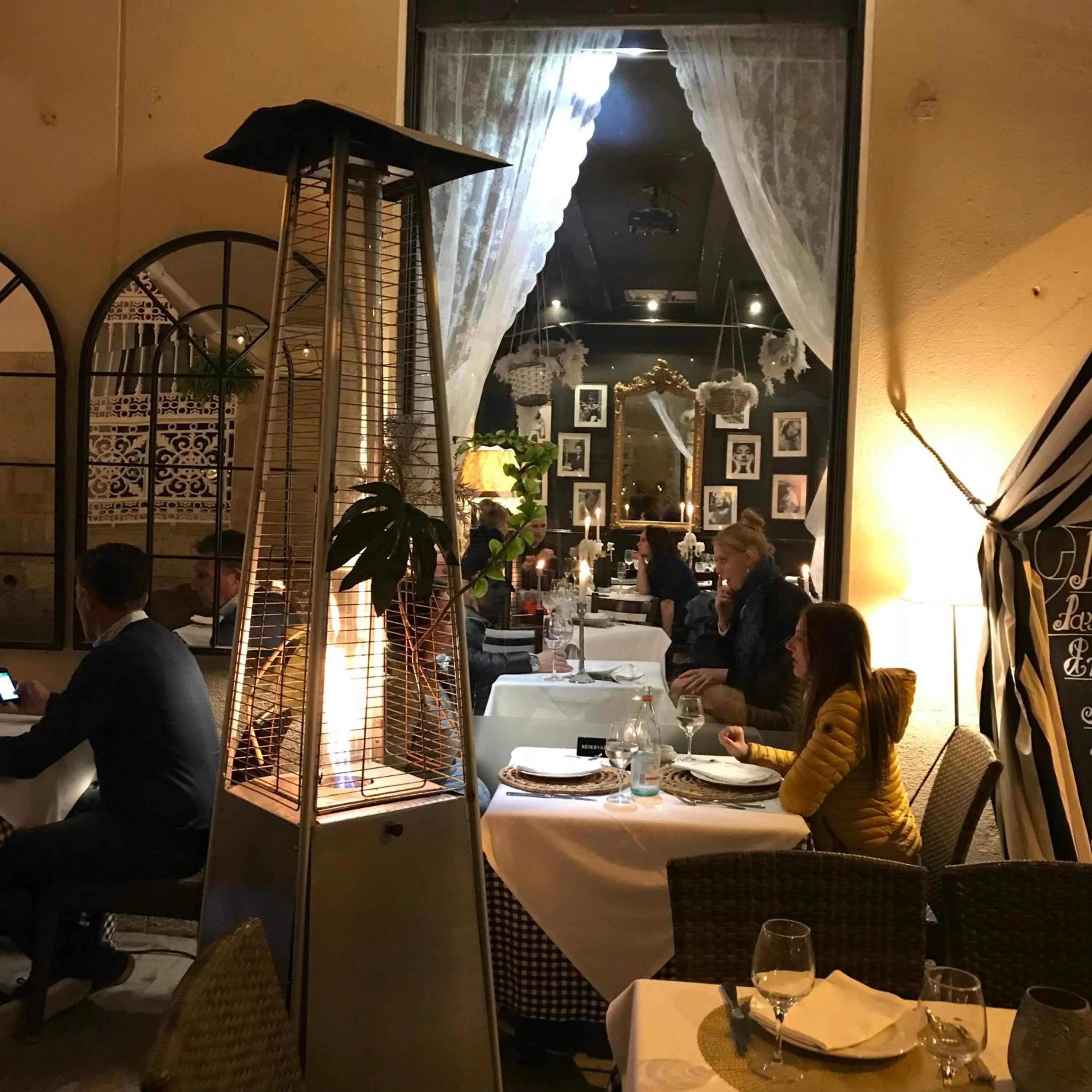 Restaurant/places to eat in La dimora del Casanova B&B boutique