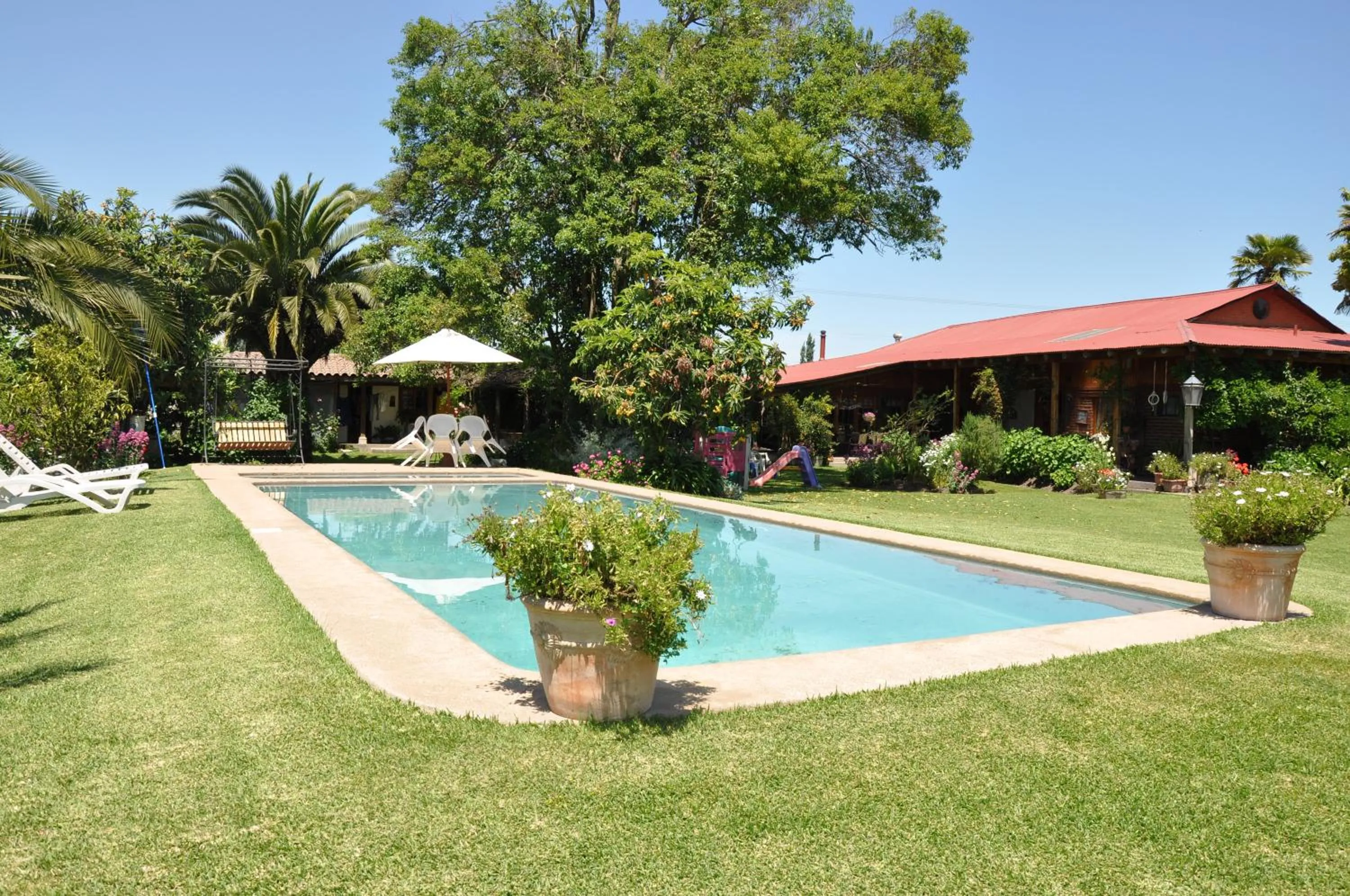 Swimming pool in Sta. Marta B&B