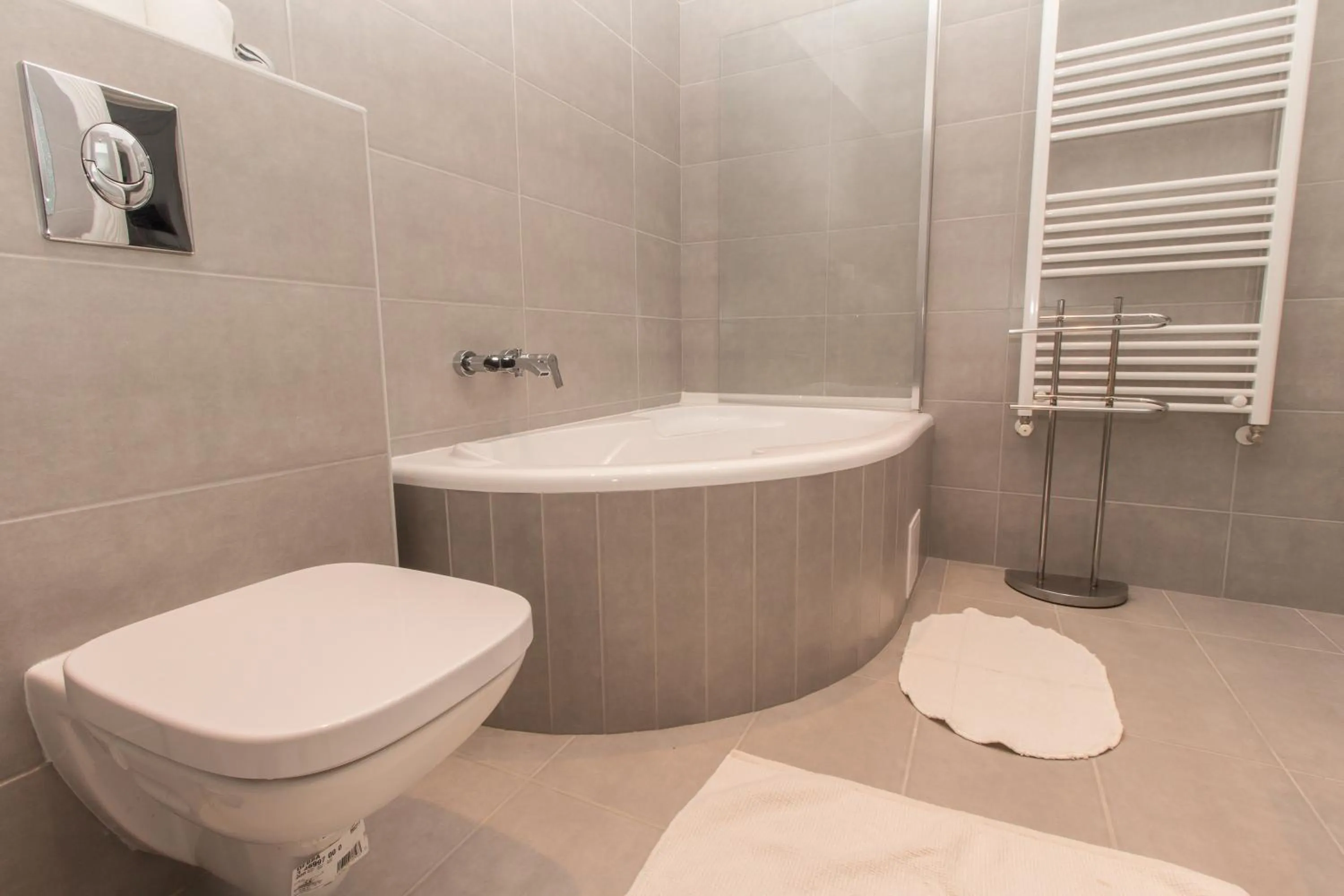 Bathroom in Butterfly Home Danube