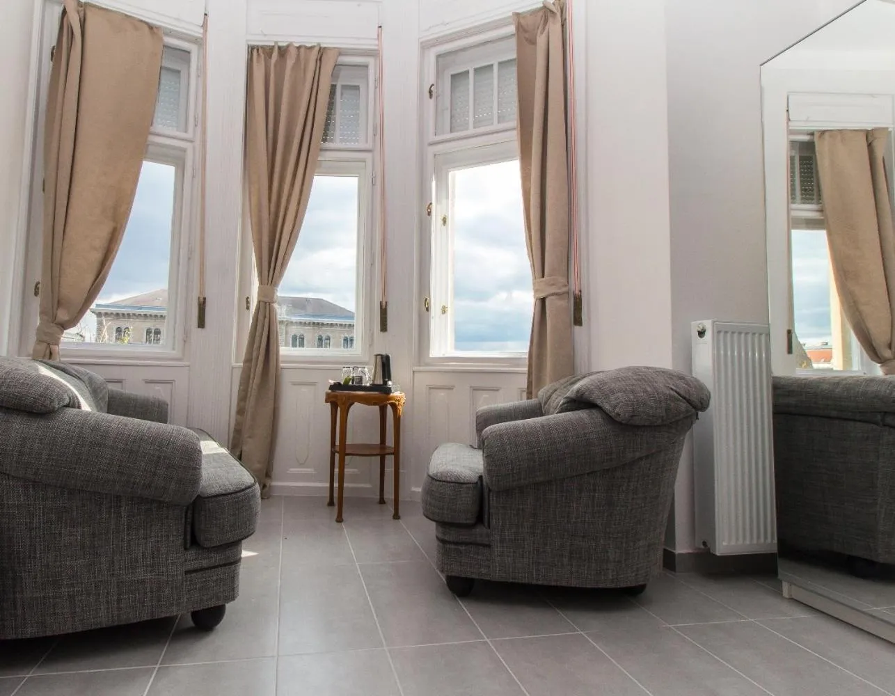 Butterfly Home Danube