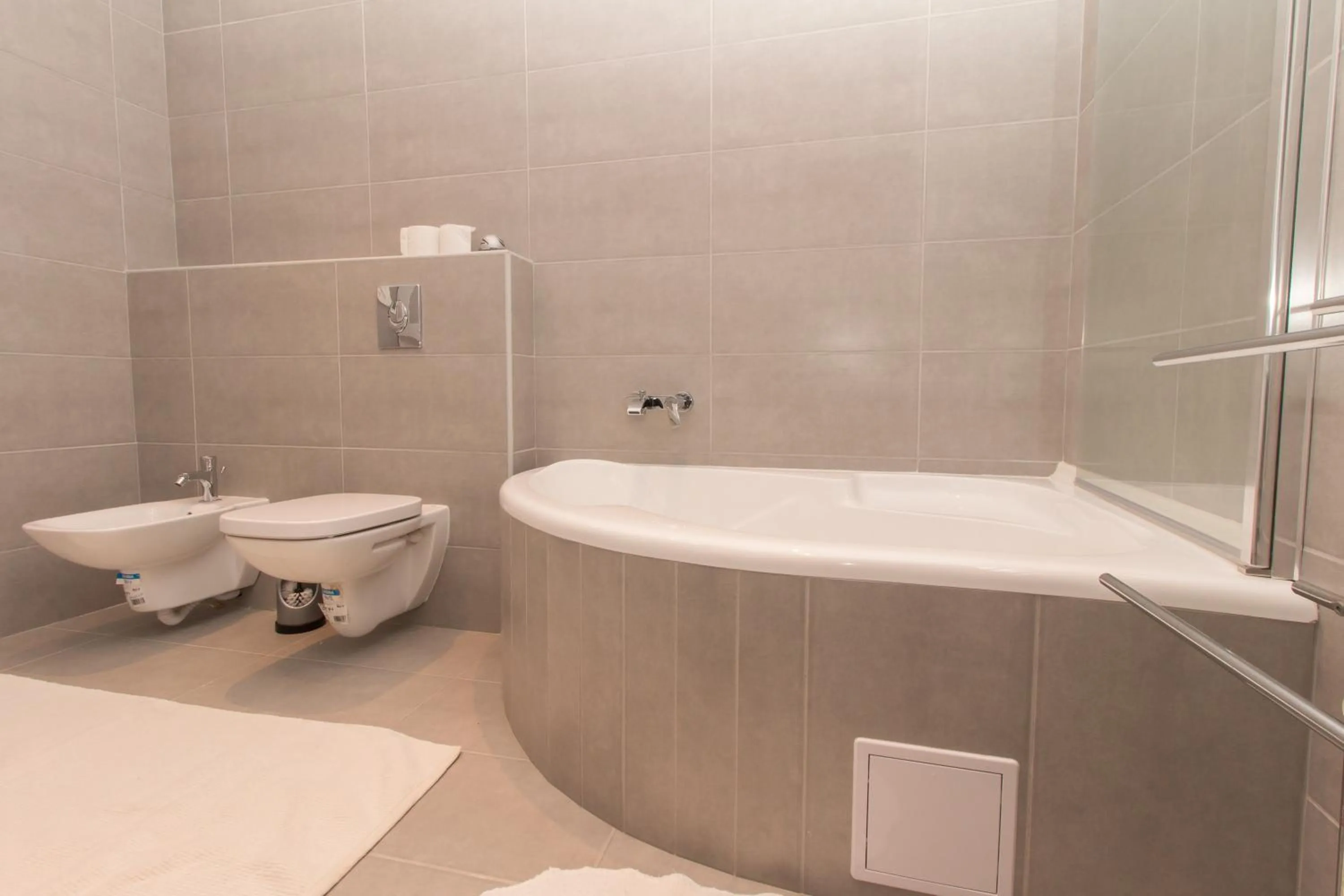 Bathroom in Butterfly Home Danube