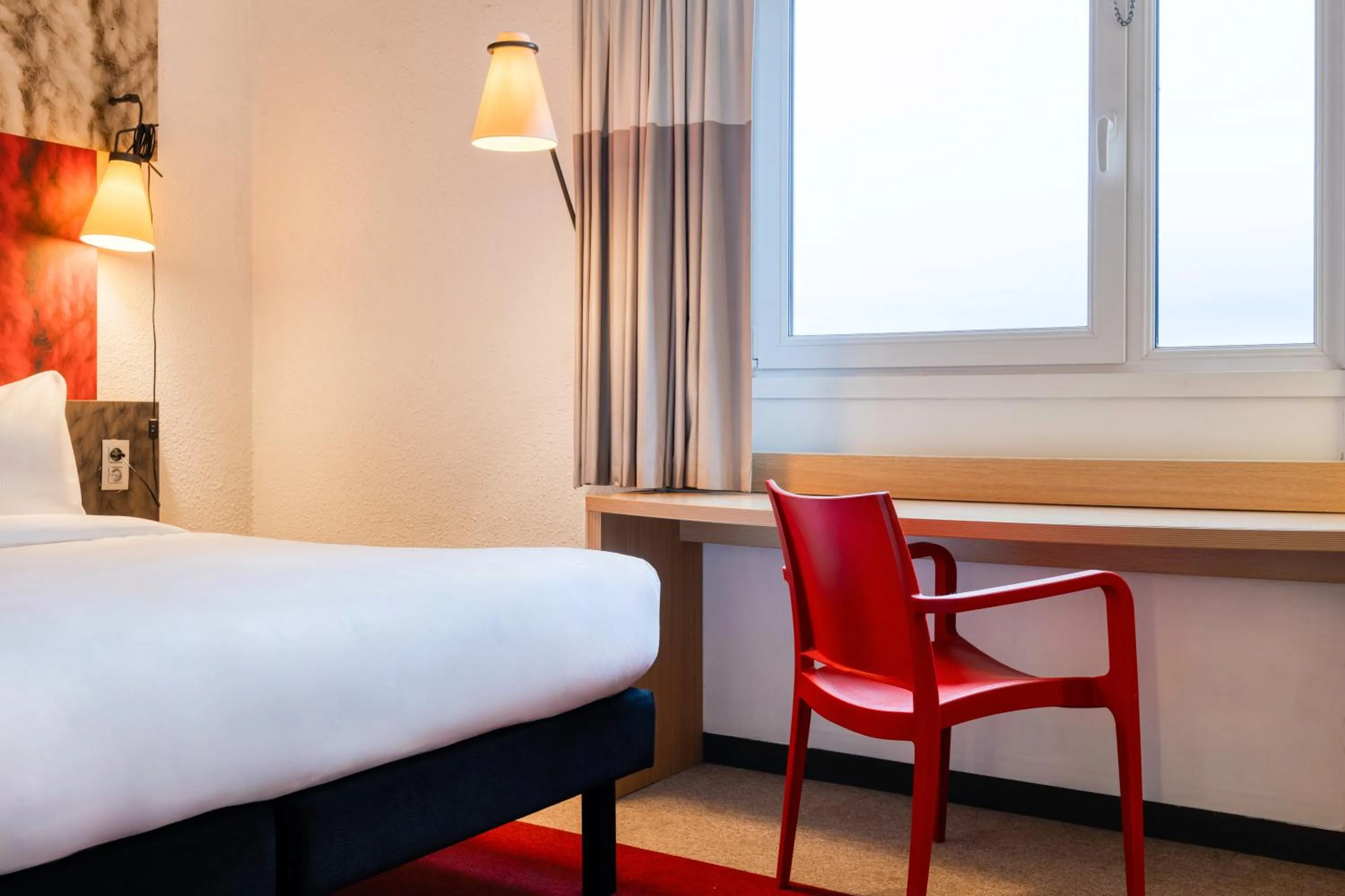 Triple Room in B&B HOTEL Mons Gare