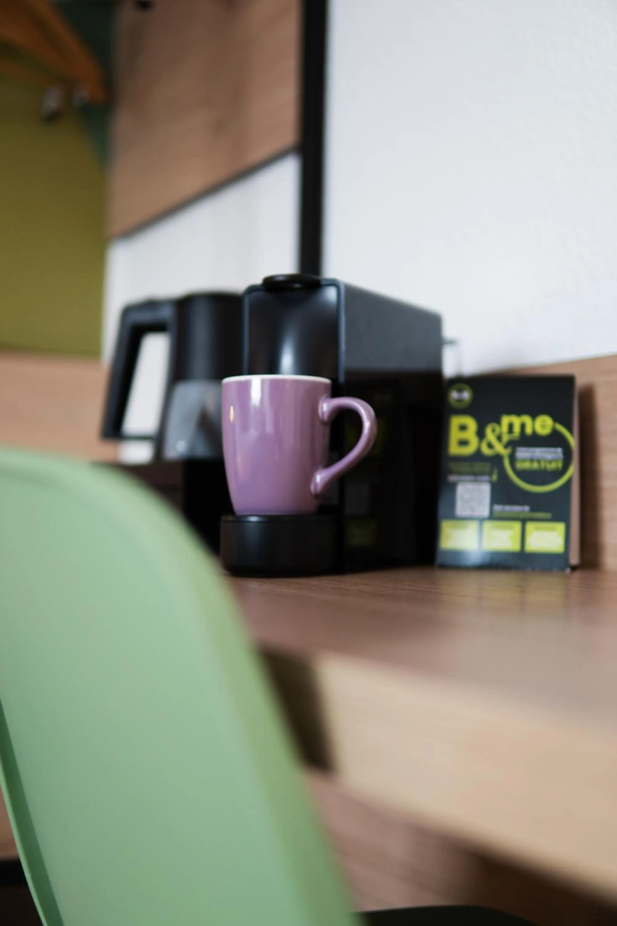 Coffee/tea facilities in B&B HOTEL Mons Gare