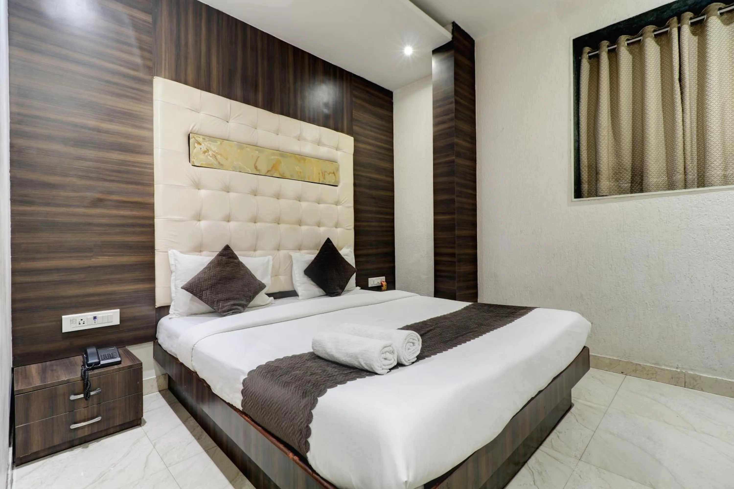 Hotel A. K. International - Fort