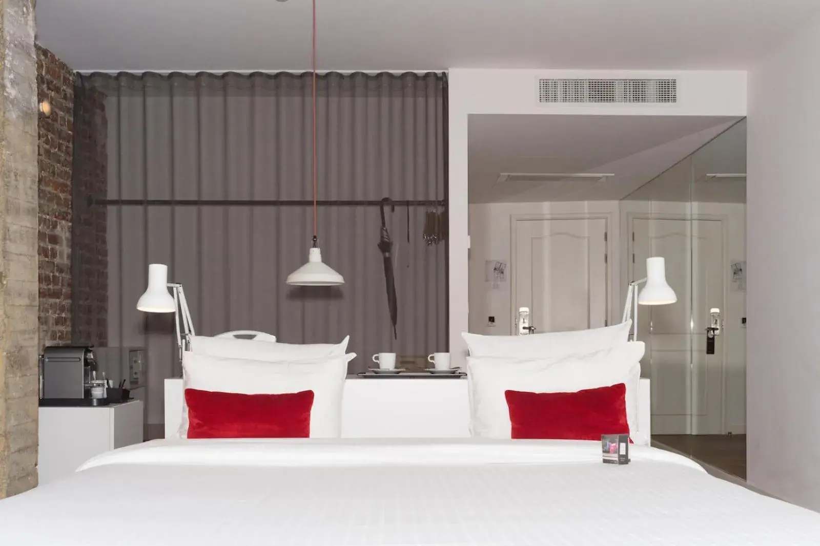 Bed in 9Hotel Central Bed in 9Hotel Central