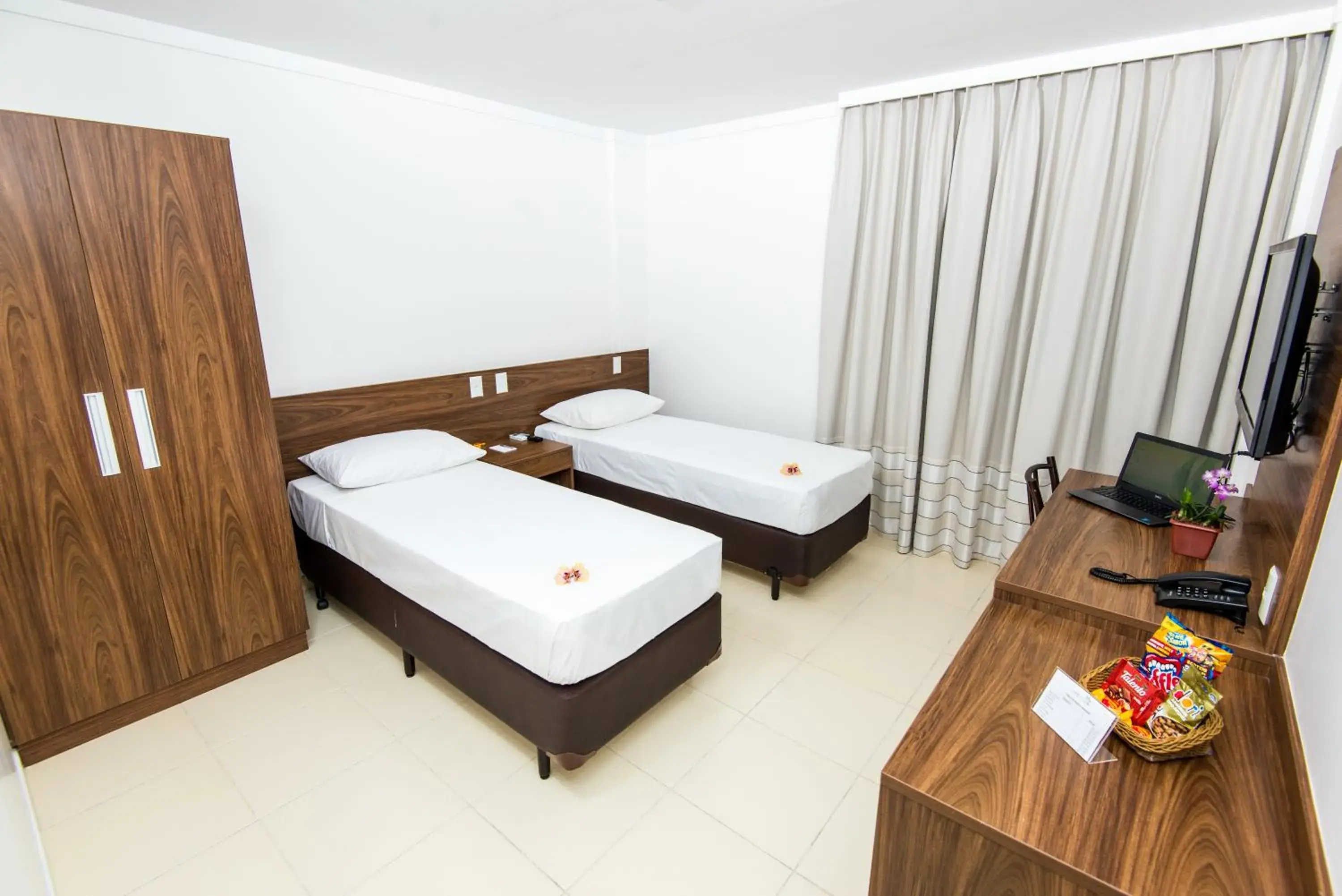 Standard Twin Room - single occupancy in Hotel Jardins Standard Twin Room - single occupancy in Hotel Jardins