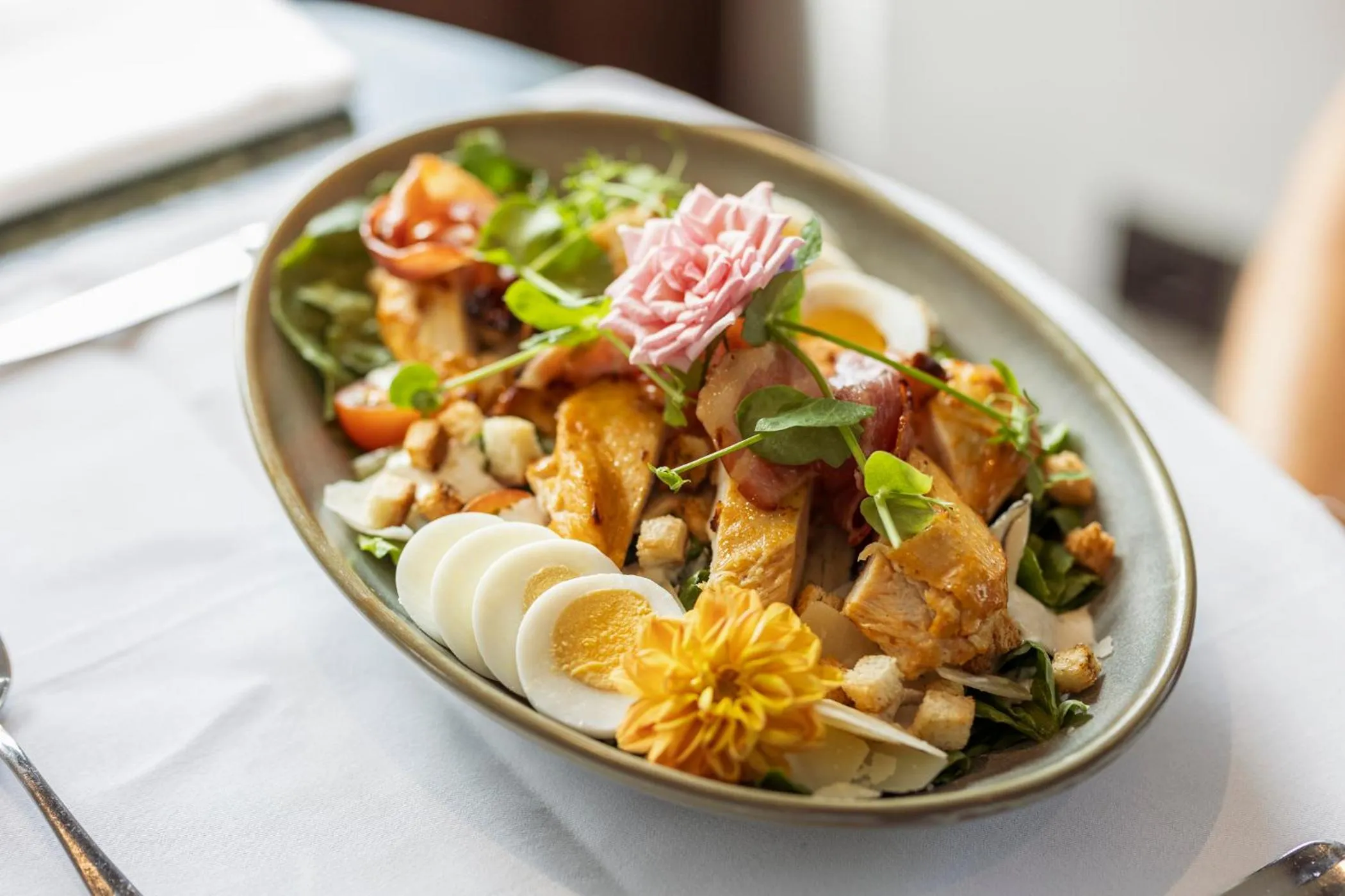 Food and drinks in Hotel The Century