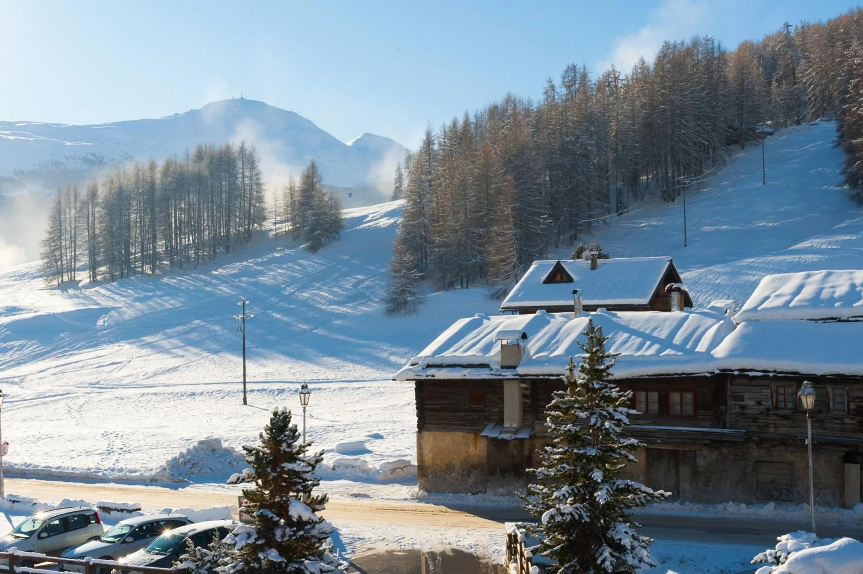 Skiing in Residence Bait da Mott