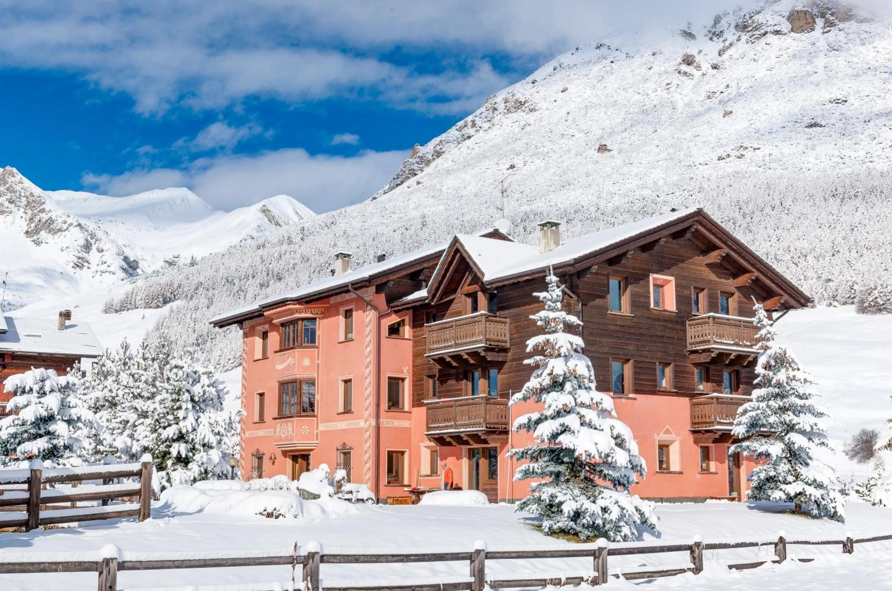 Facade/entrance in Residence Bait da Mott