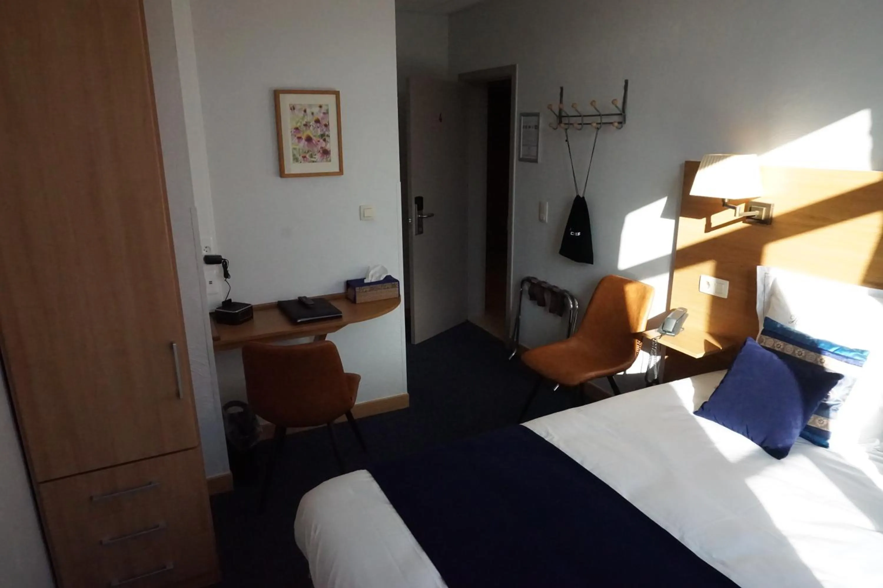 Photo of the whole room, Bed in Hotel Asiris