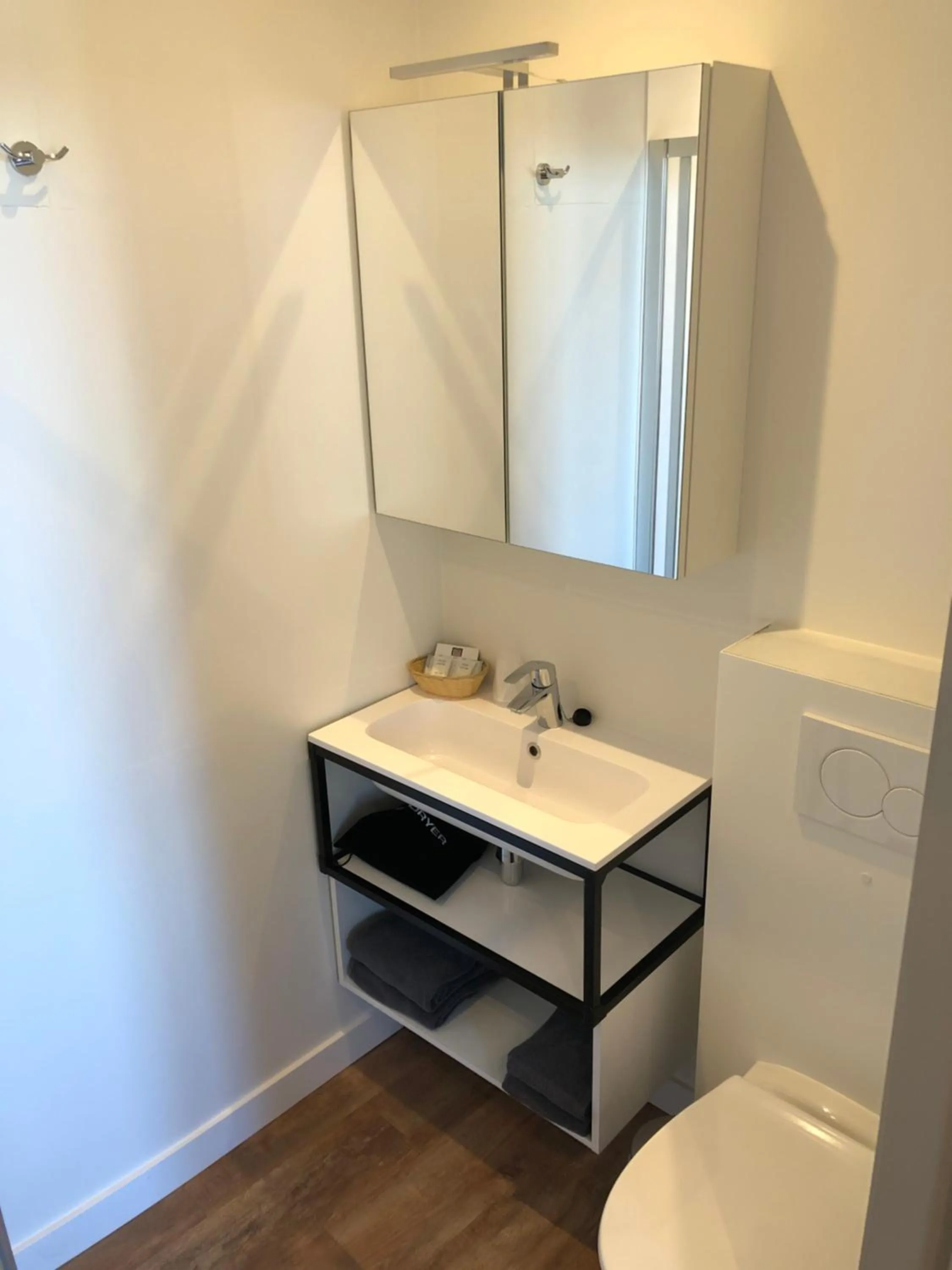 Bathroom in Hotel Asiris