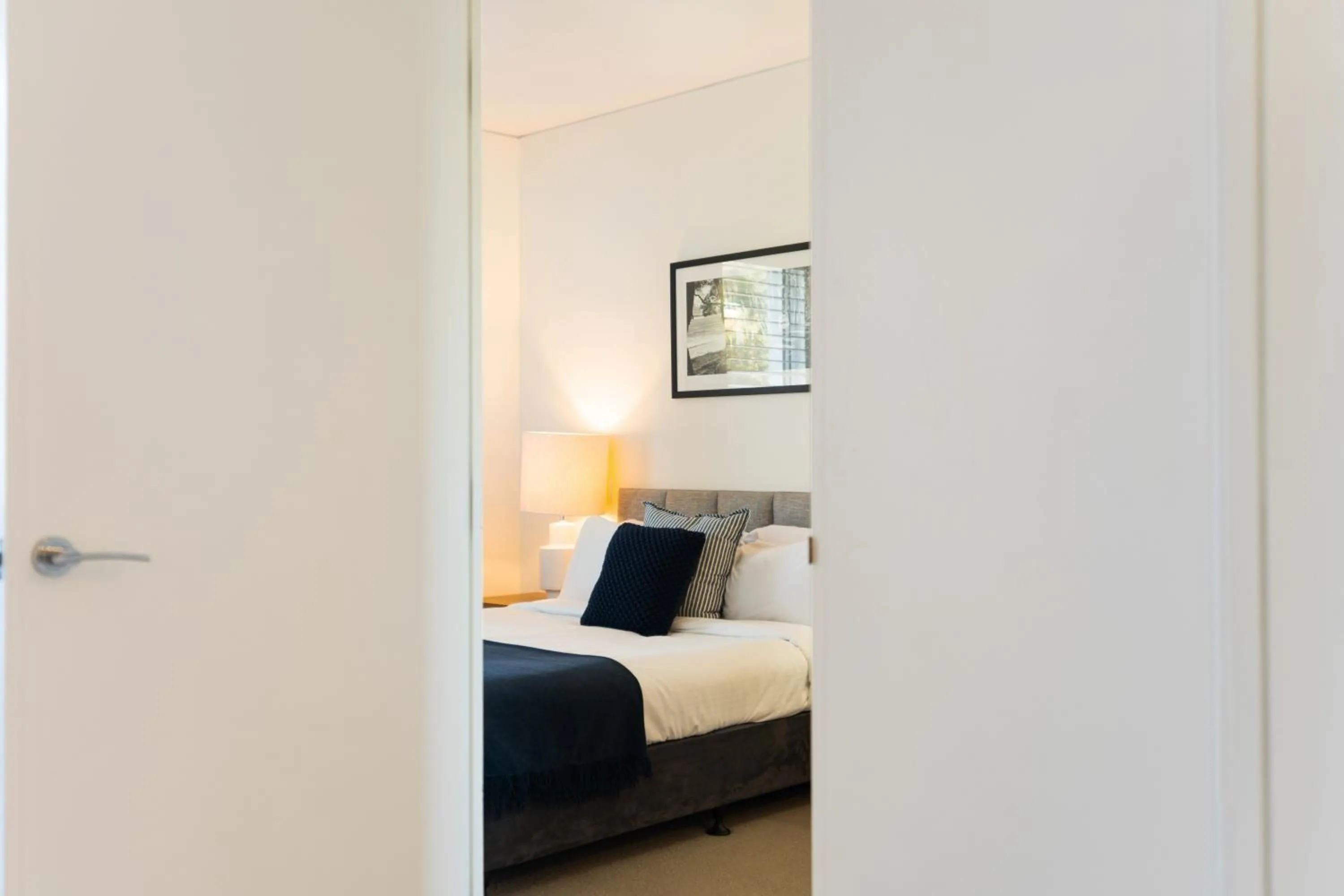 Bedroom, Bed in Laguna on Hastings