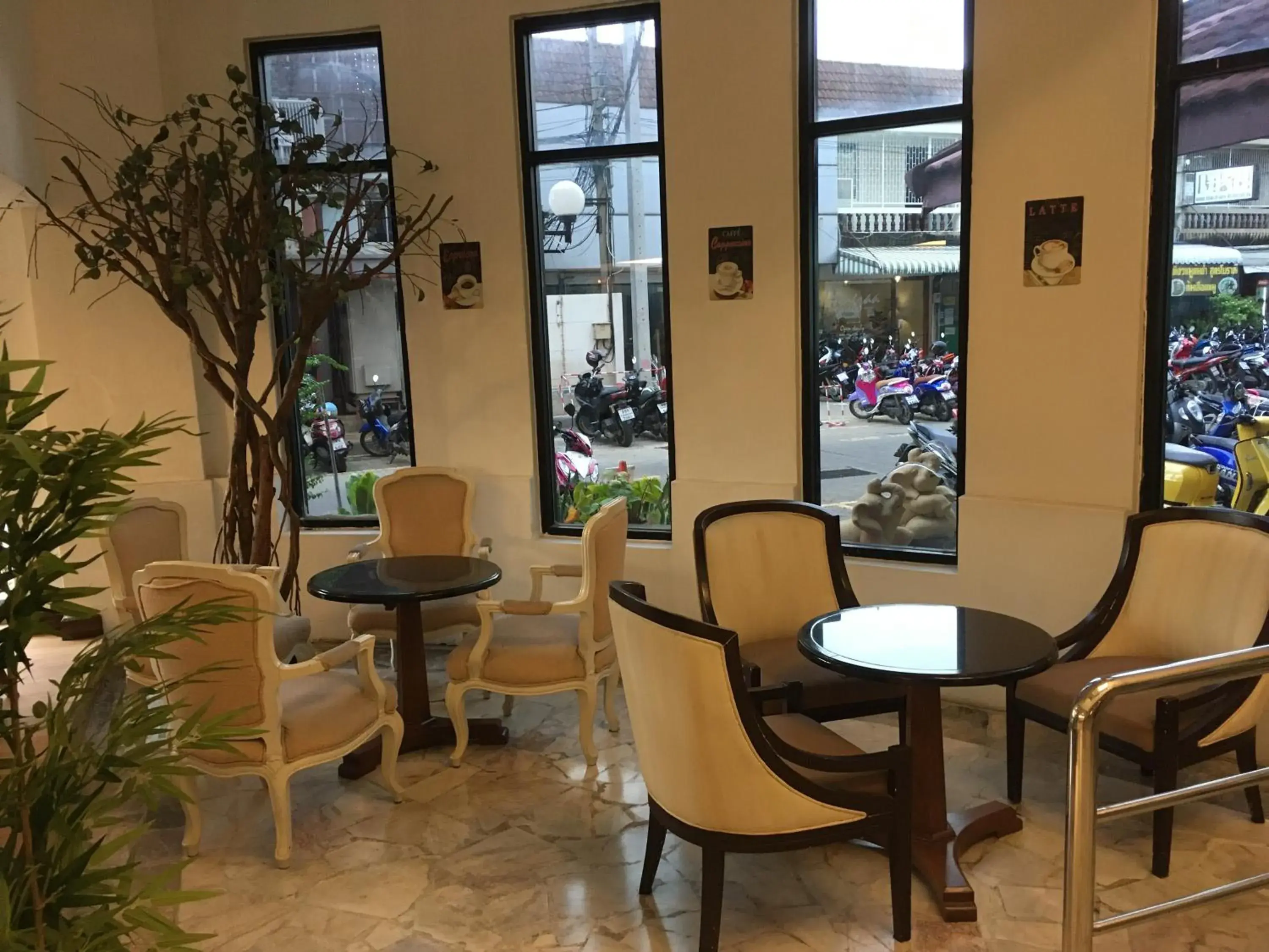 Restaurant/places to eat in Jumbotel Hotel Restaurant/places to eat in Jumbotel Hotel