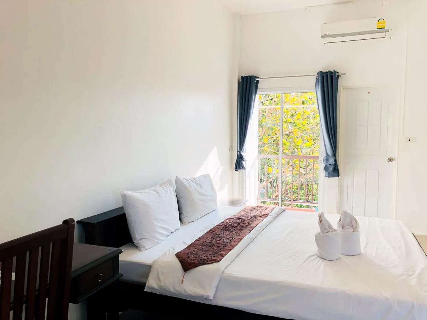 Bed in Baanlugchange Hotel โรงแรมบ้านลูกช้าง