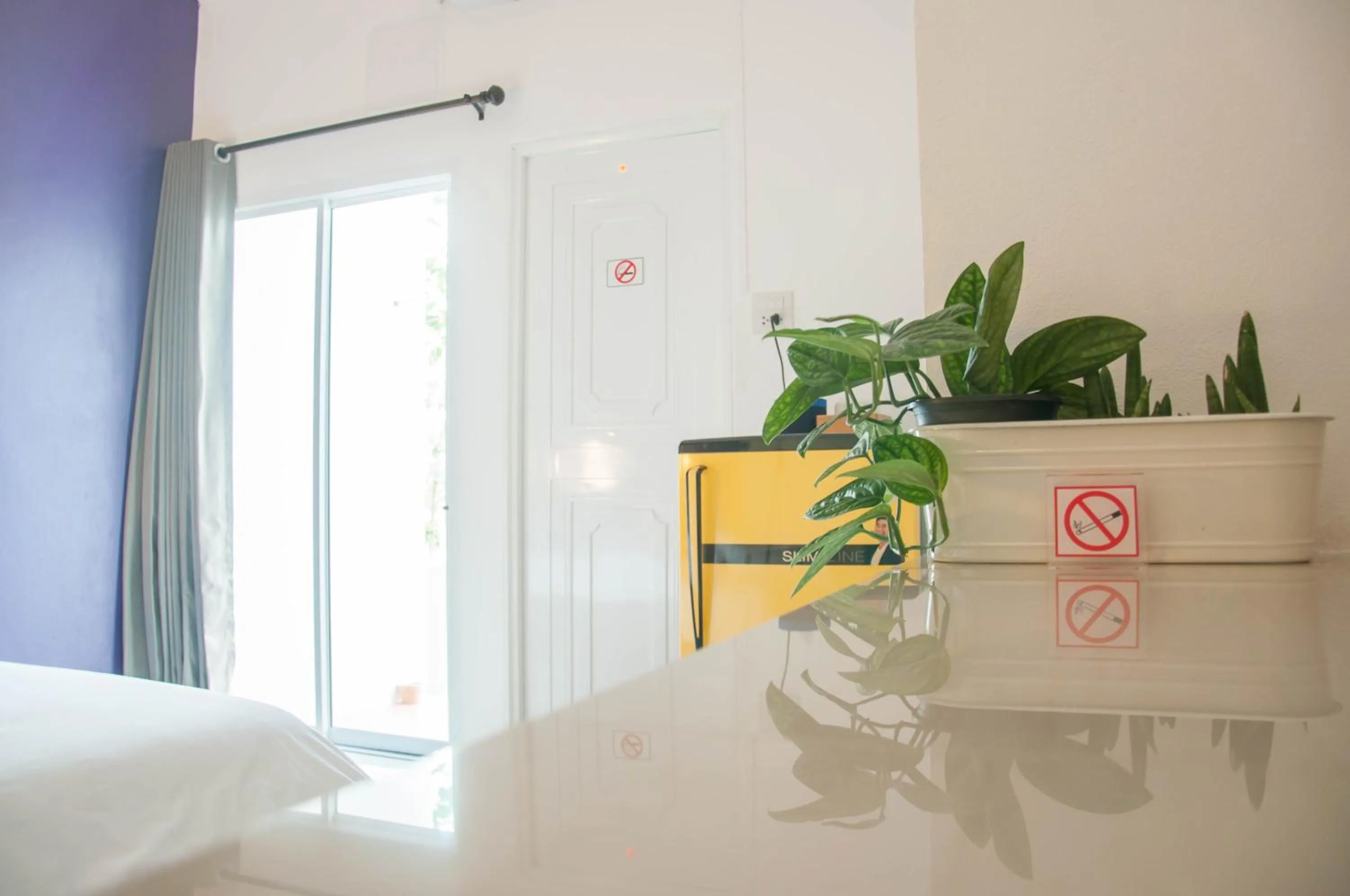 Seating area, Bed in Baanlugchange Hotel โรงแรมบ้านลูกช้าง