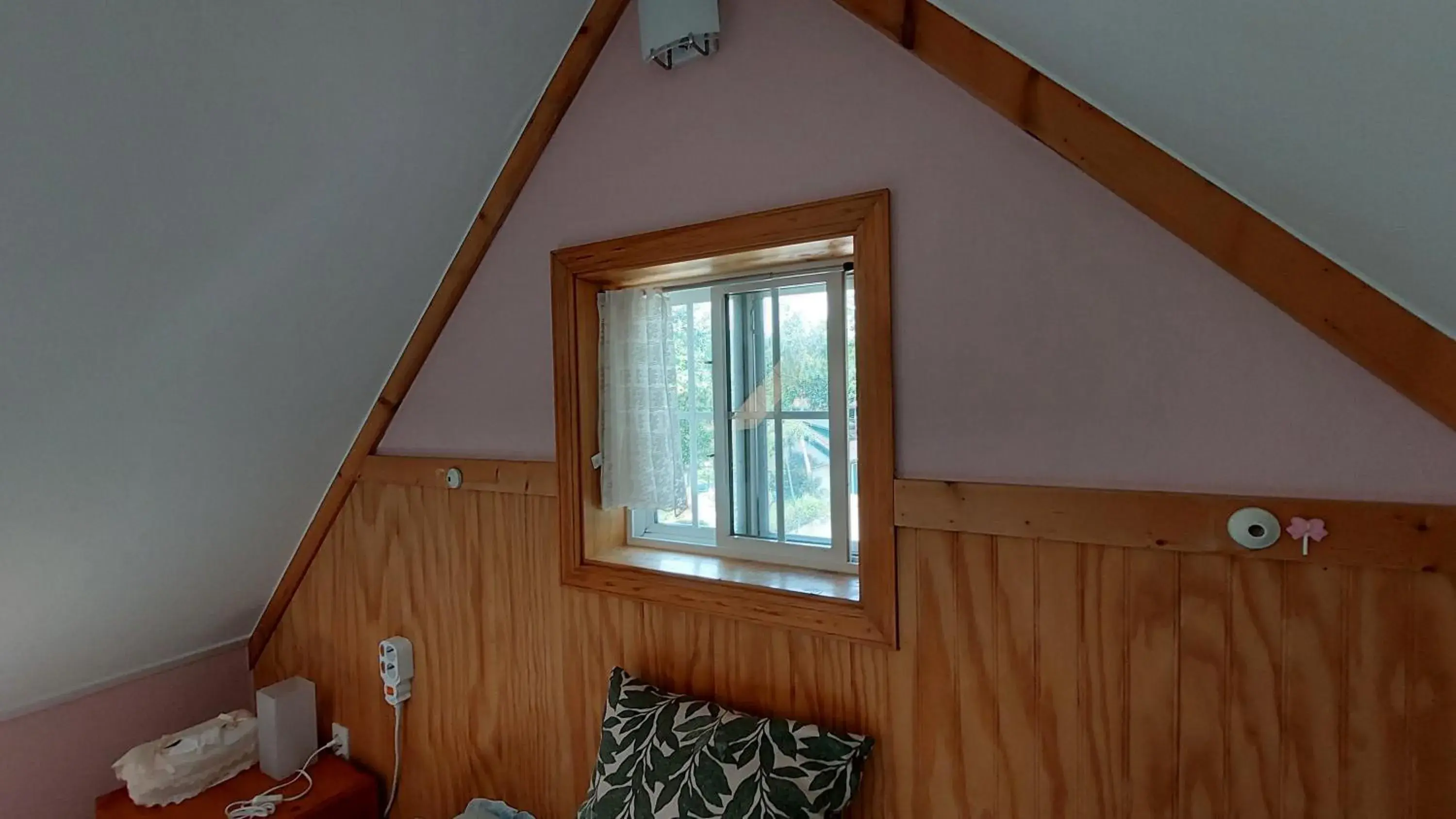 One-Bedroom House in Soop and Soop Pension One-Bedroom House in Soop and Soop Pension