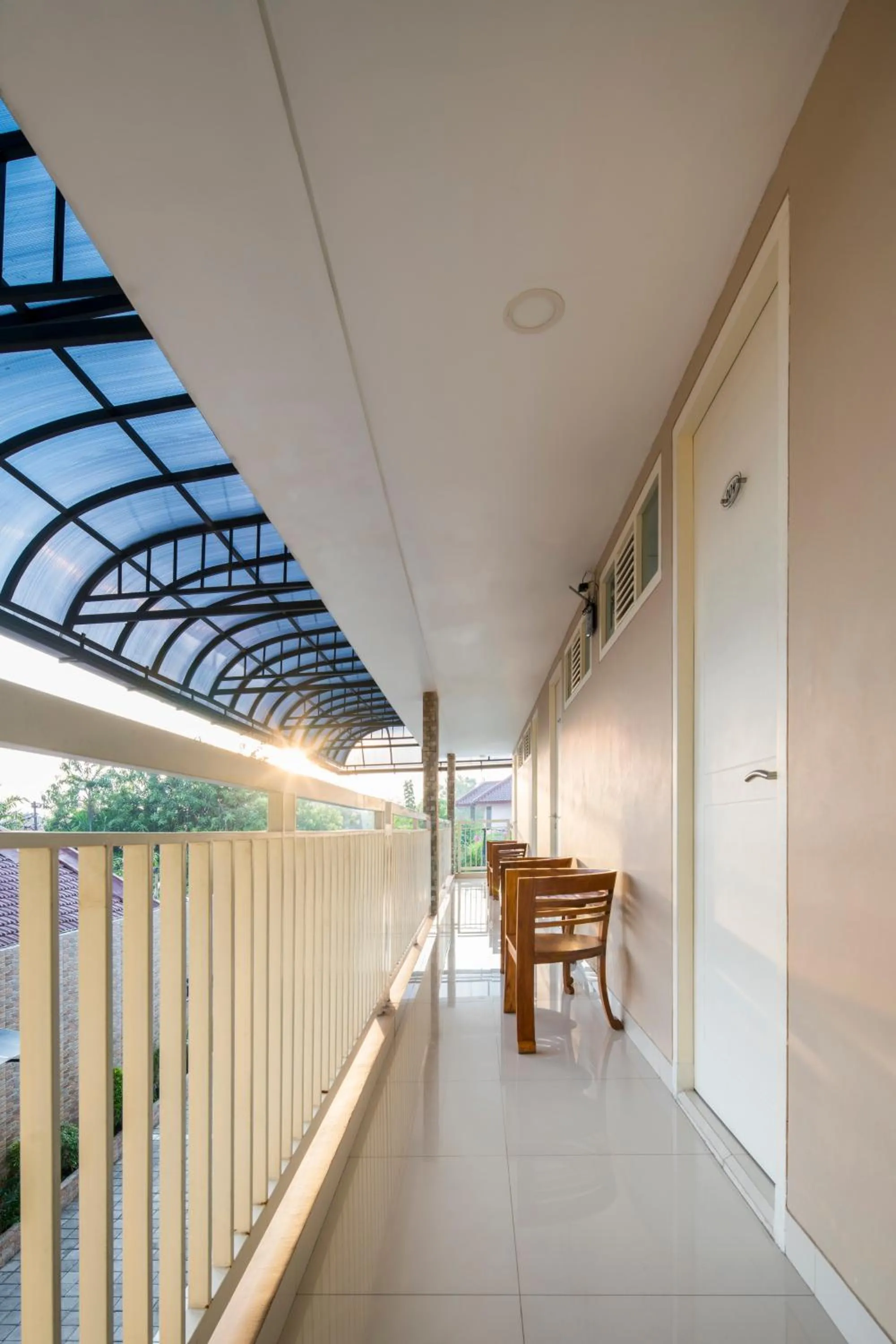 Balcony/Terrace in Grand Kebonsari Guesthouse